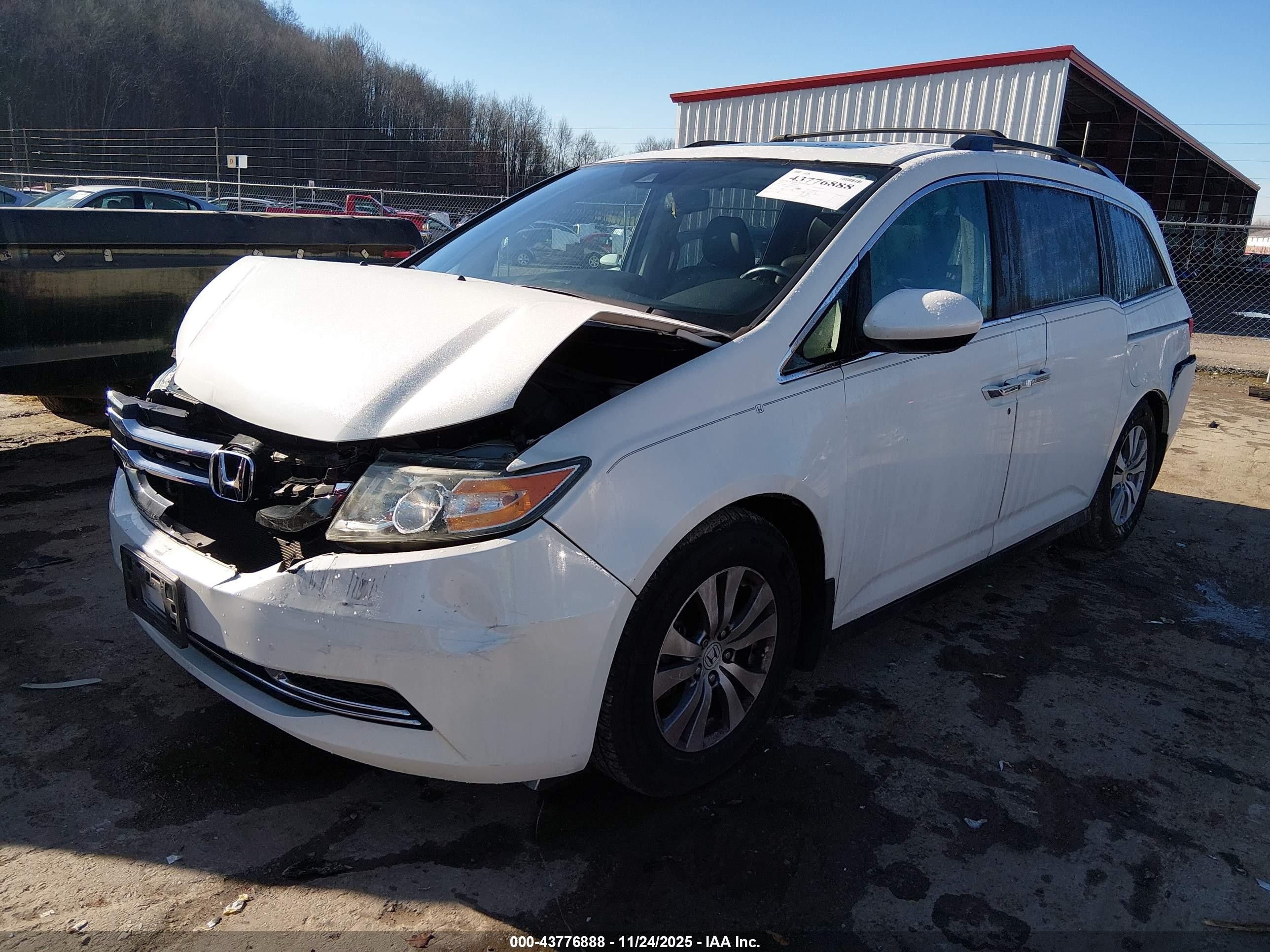 2014 Honda Odyssey Ex-l White vin: 5FNRL5H63EB122249