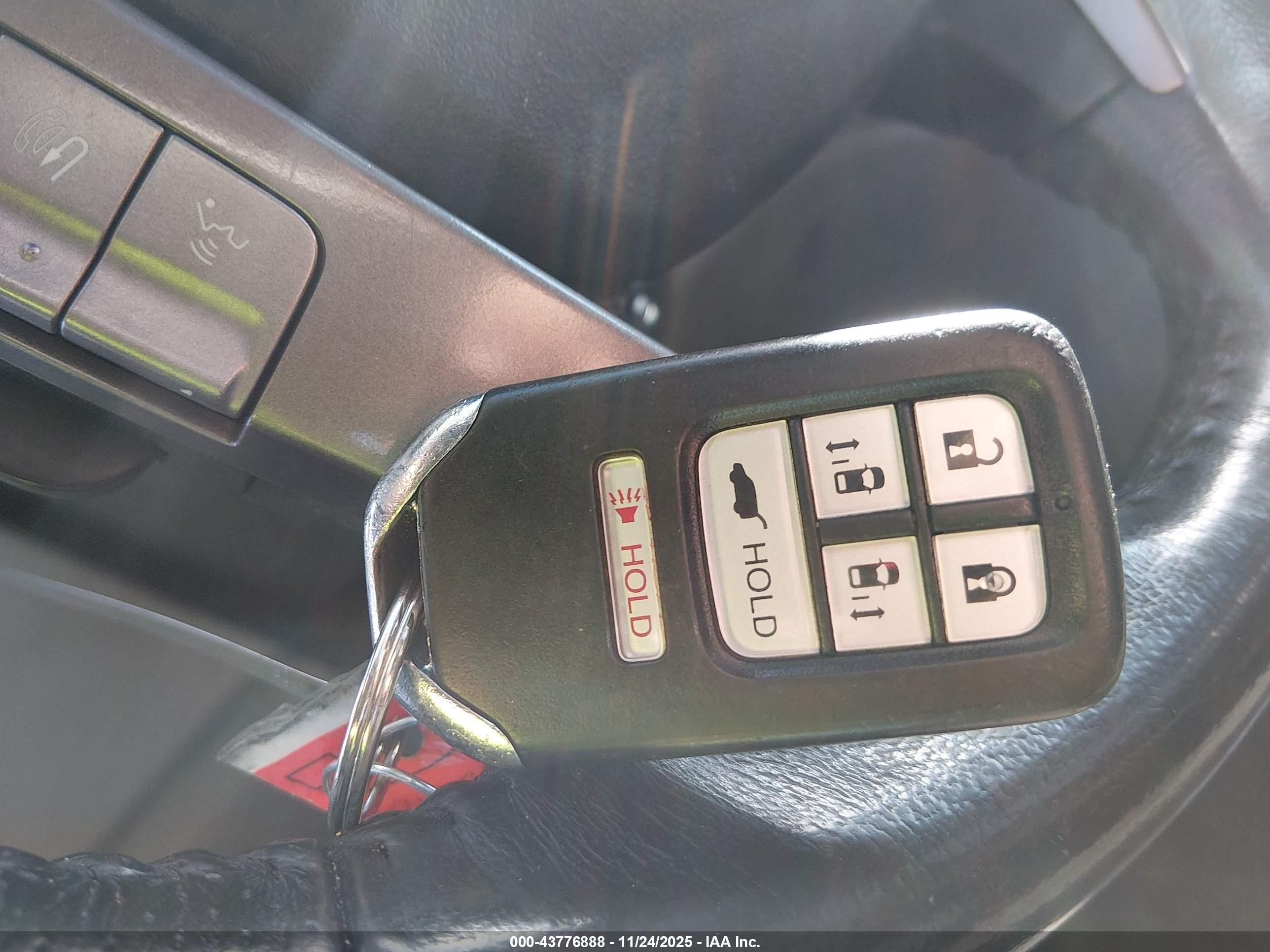 2014 Honda Odyssey Ex-l White vin: 5FNRL5H63EB122249