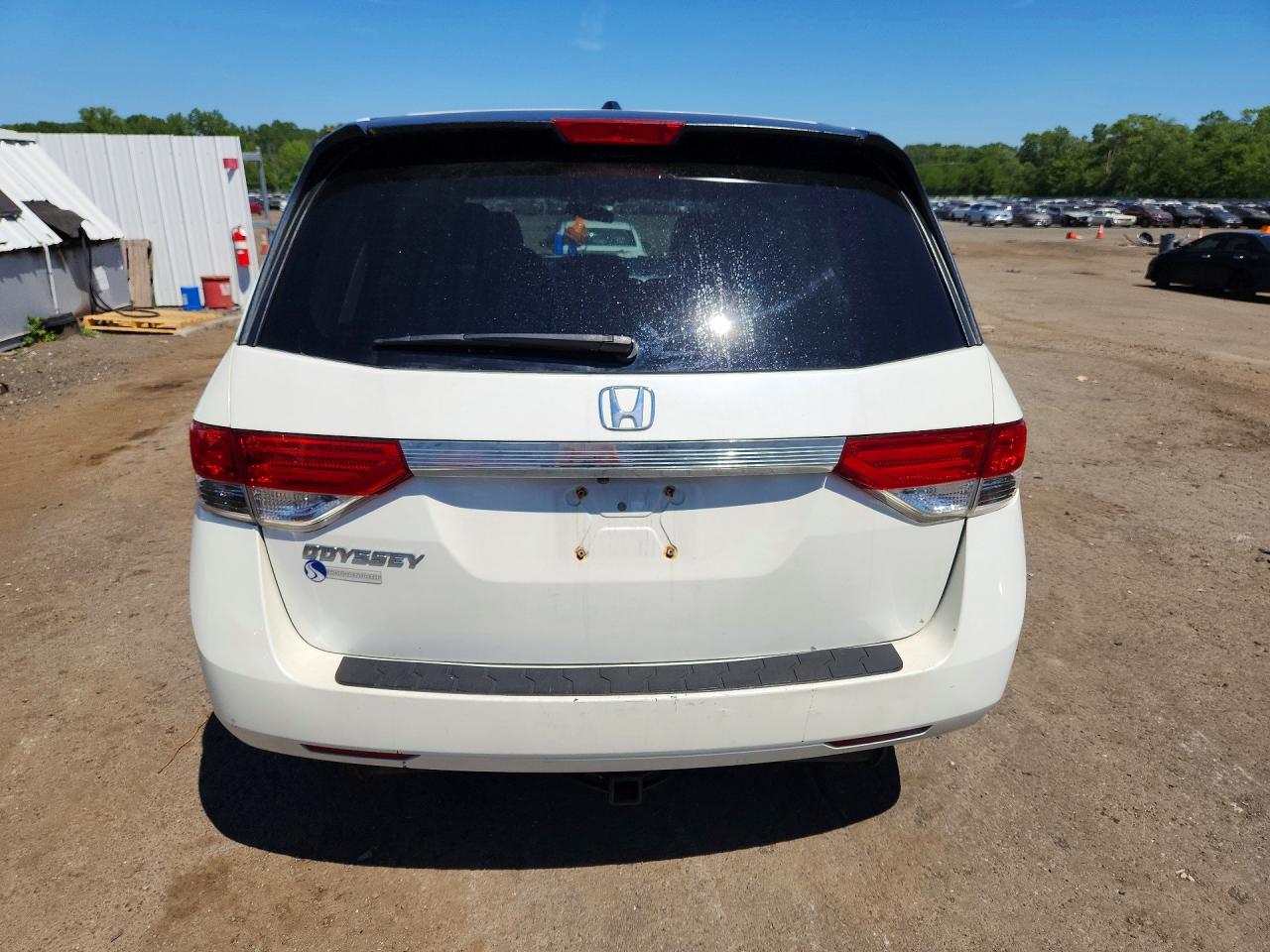 2014 Honda Odyssey Exl White vin: 5FNRL5H63EB124003