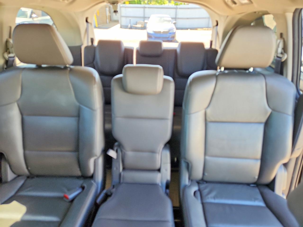2014 Honda Odyssey Exl White vin: 5FNRL5H63EB124003