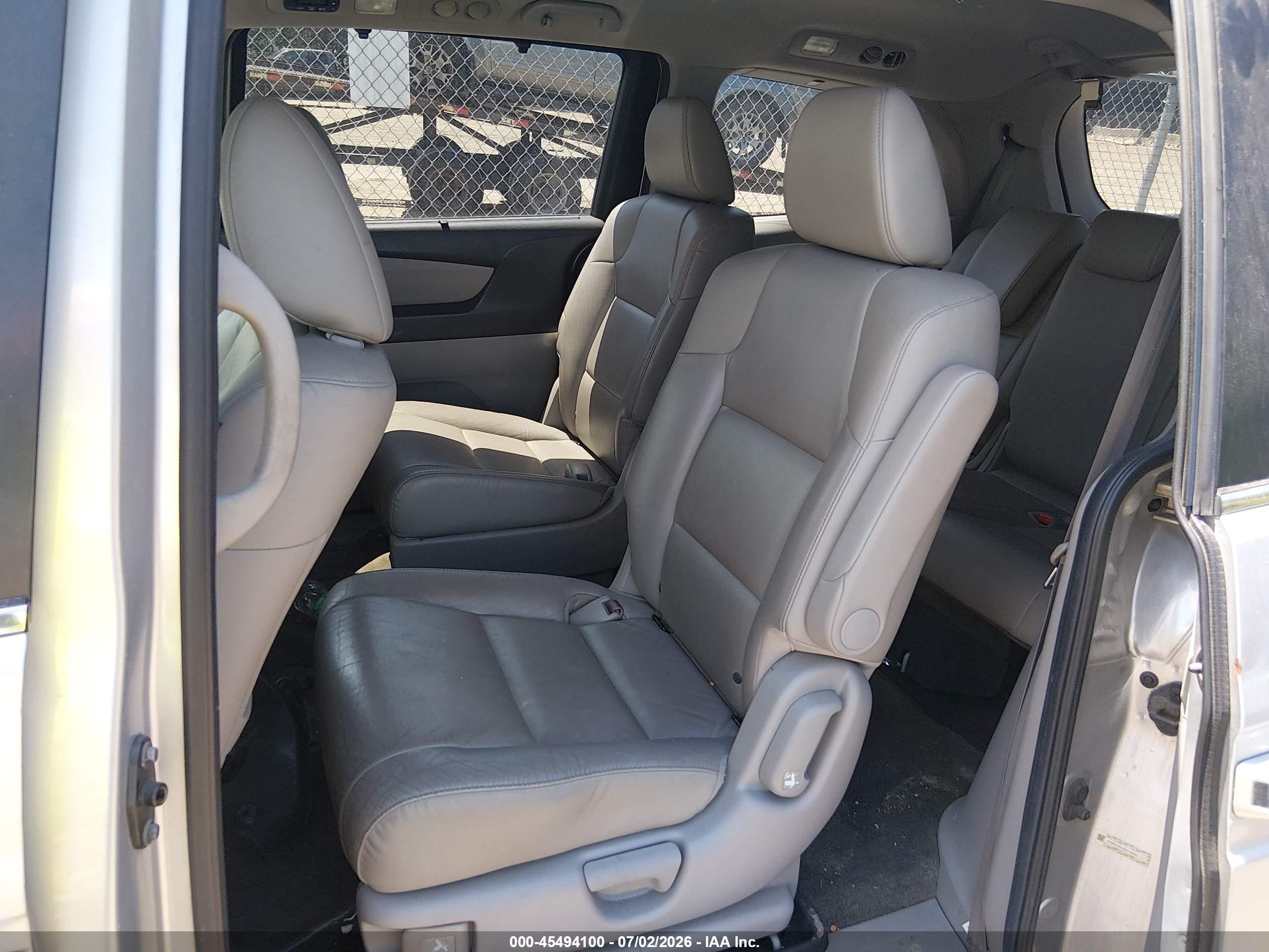 2014 Honda Odyssey Ex-l Silver vin: 5FNRL5H63EB138466