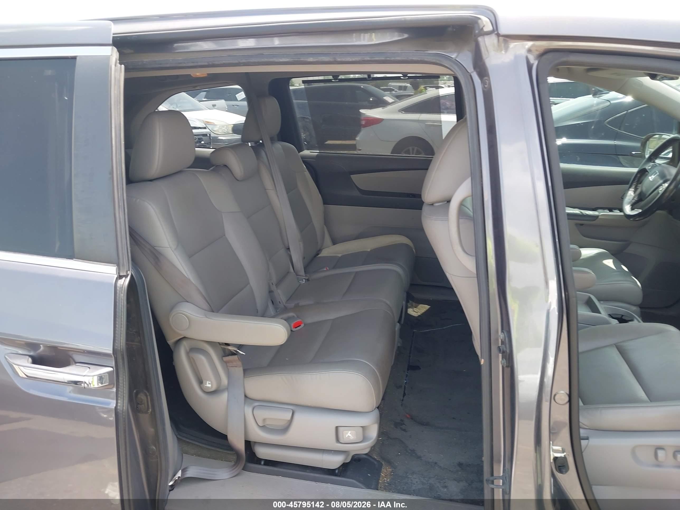 2015 Honda Odyssey Ex-l Gray vin: 5FNRL5H63FB016434