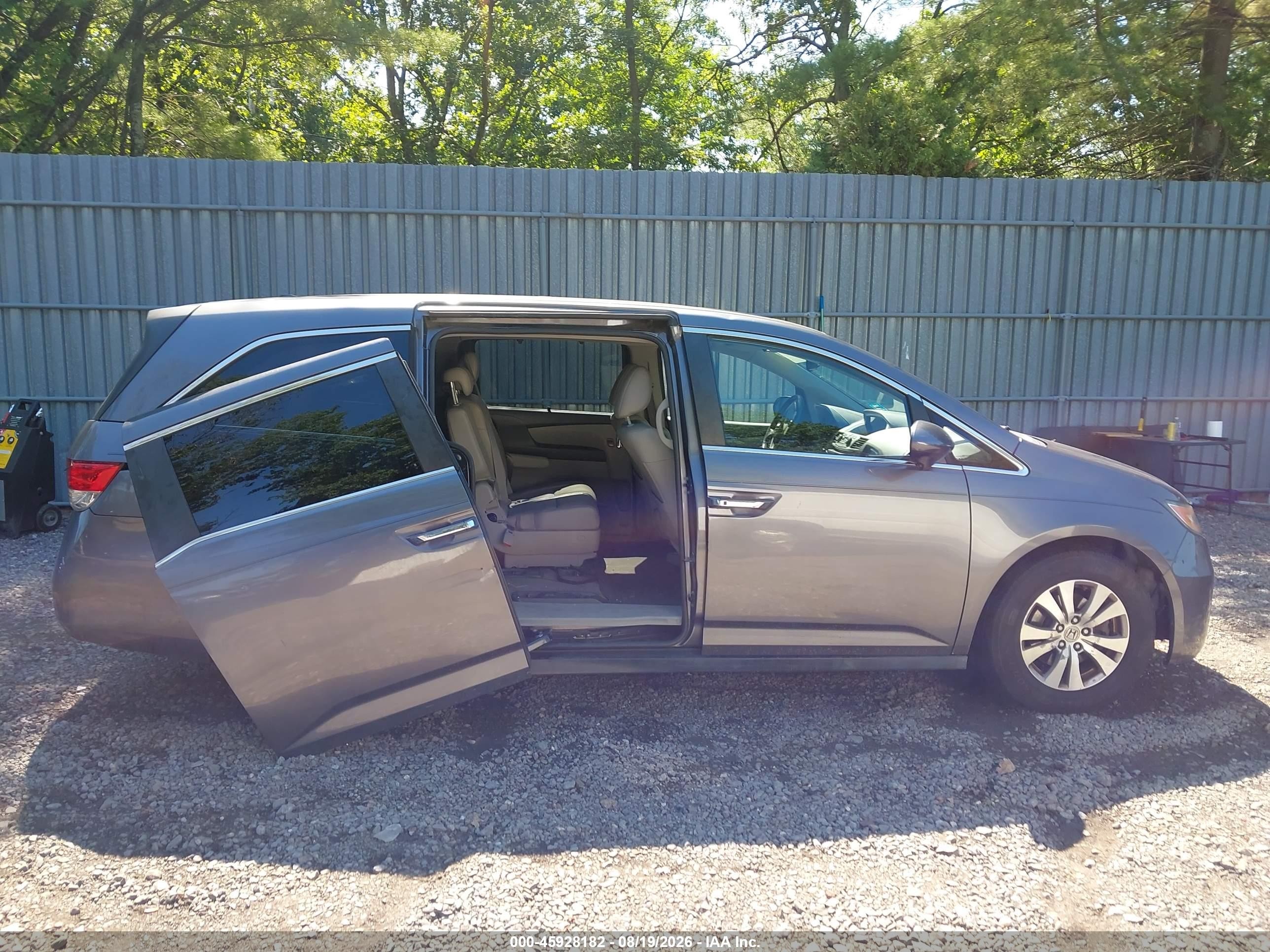 2015 Honda Odyssey Ex-l Gray vin: 5FNRL5H63FB034576