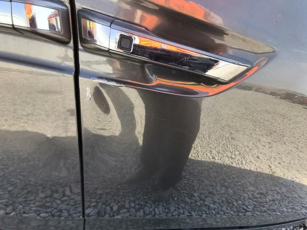 2015 Honda Odyssey Exl Charcoal vin: 5FNRL5H63FB036201 Damage: Right Front Door, Chipped, 4