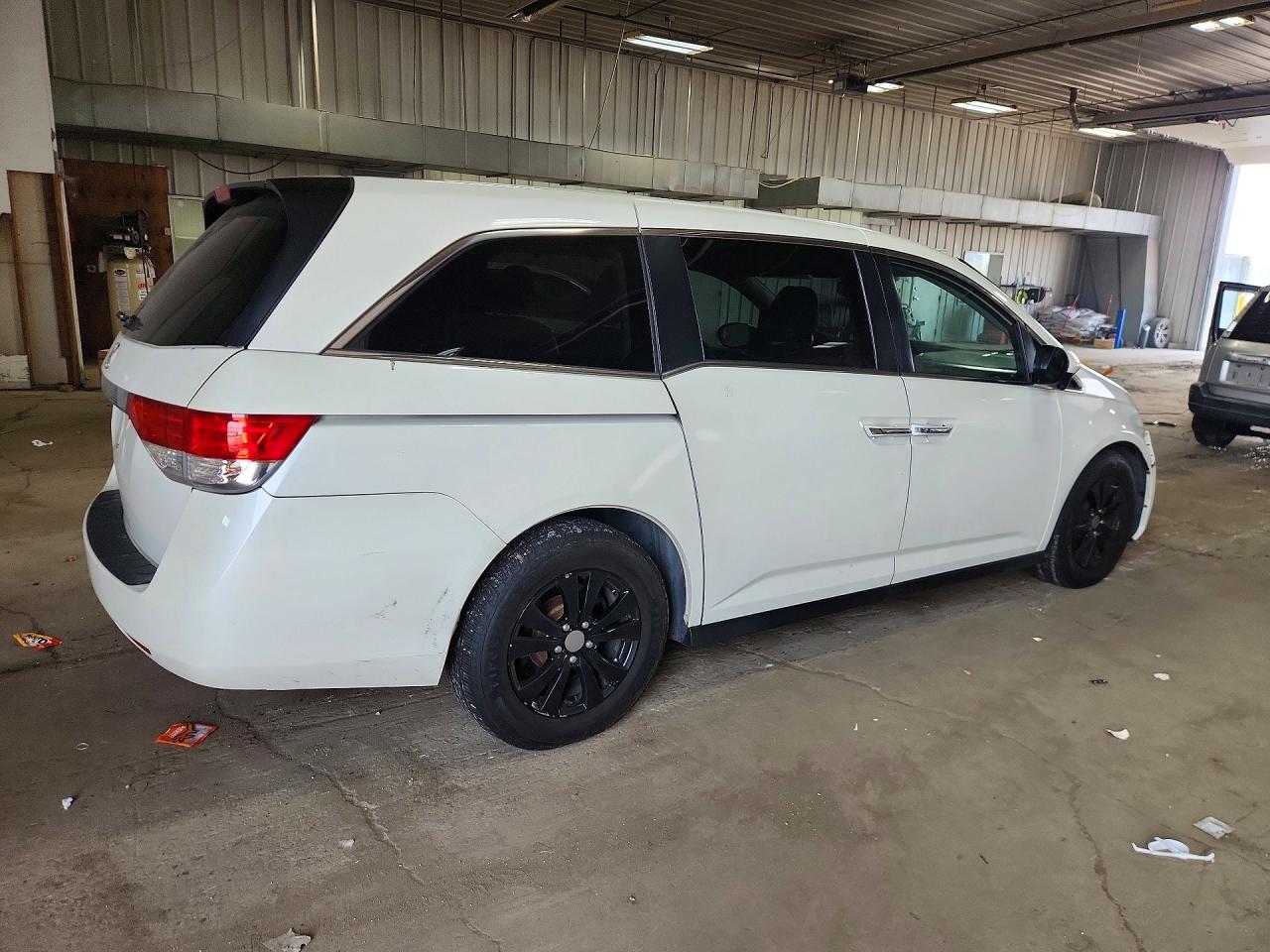 2015 Honda Odyssey Exl White vin: 5FNRL5H63FB061910