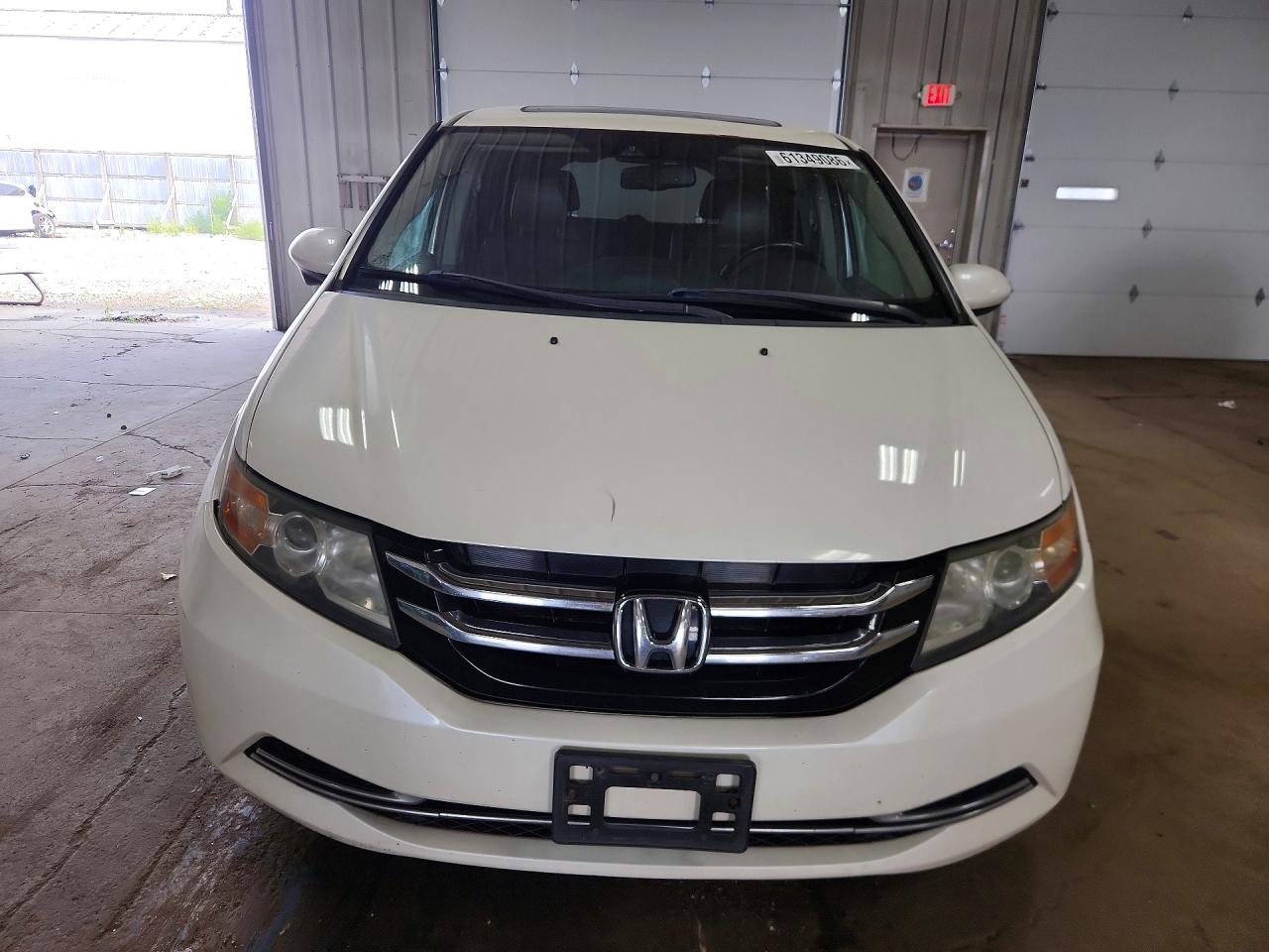 2015 Honda Odyssey Exl White vin: 5FNRL5H63FB061910