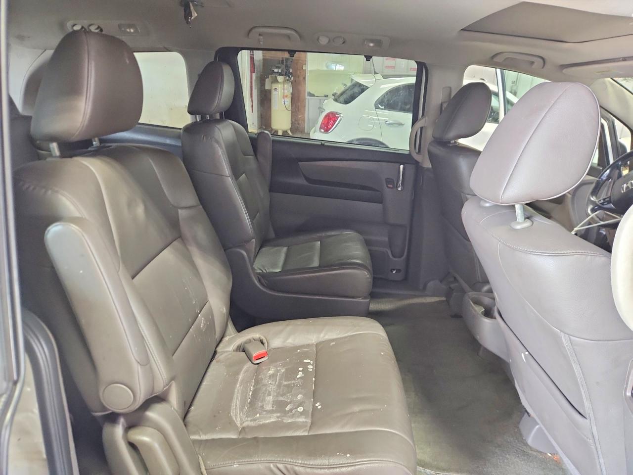 2015 Honda Odyssey Exl White vin: 5FNRL5H63FB061910