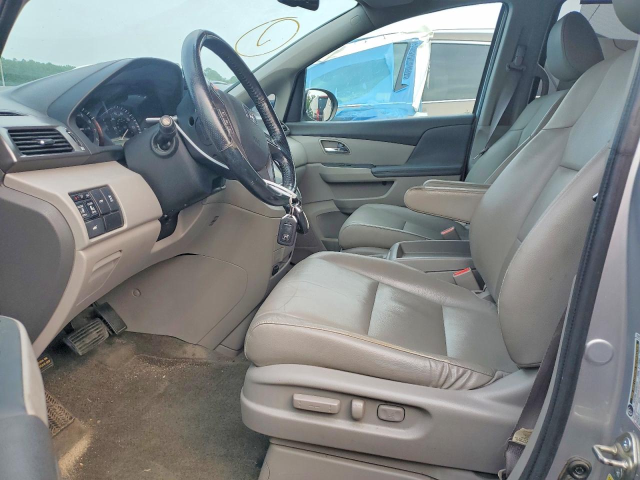 2015 Honda Odyssey Exl Серебряный vin: 5FNRL5H63FB079548