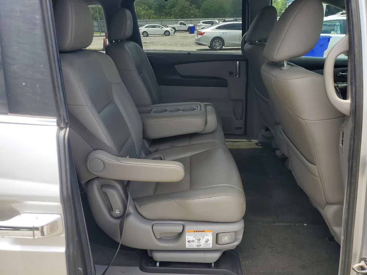 2015 Honda Odyssey Exl Серебряный vin: 5FNRL5H63FB079548