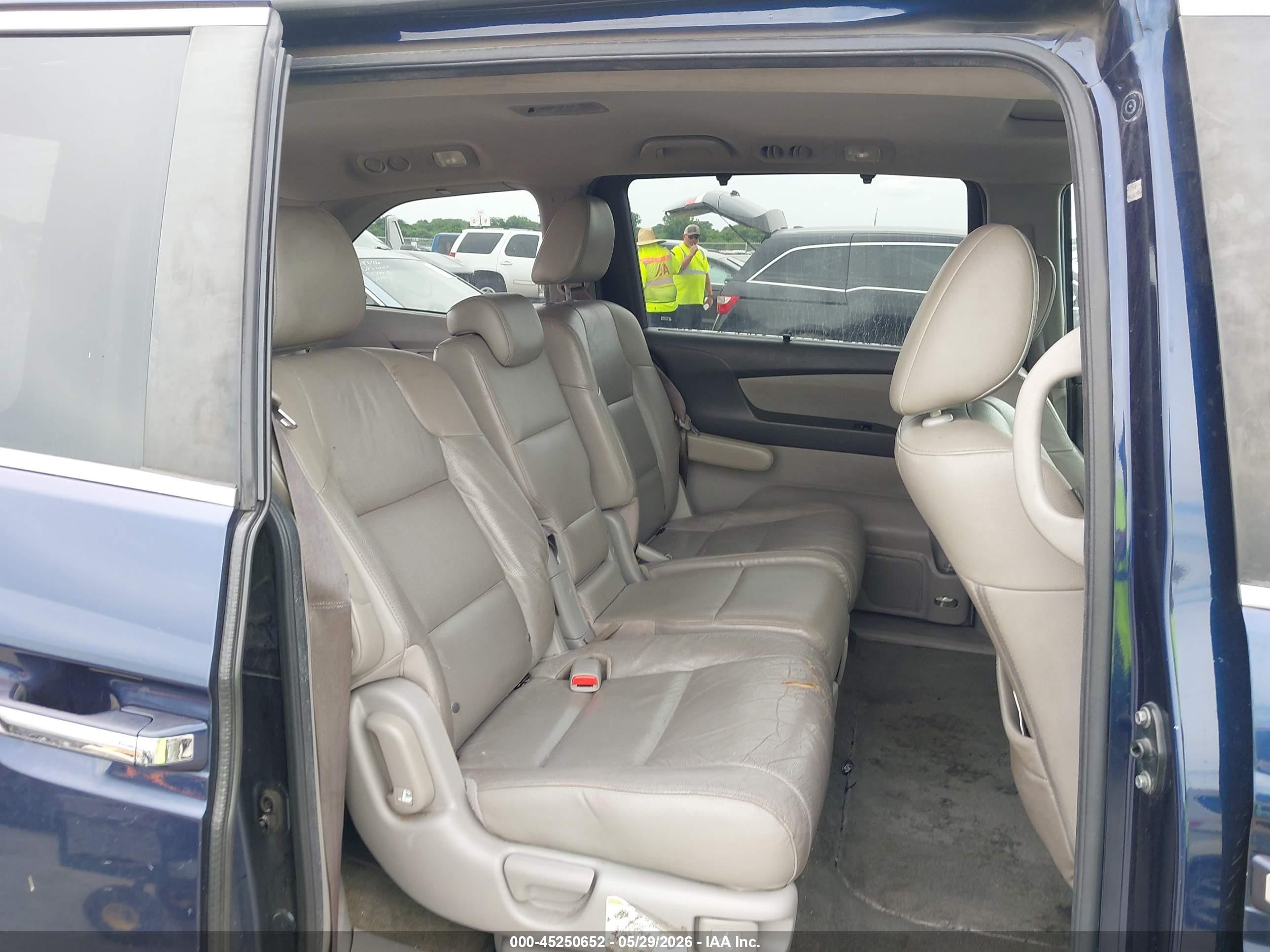 2015 Honda Odyssey Ex-l Blue vin: 5FNRL5H63FB080375