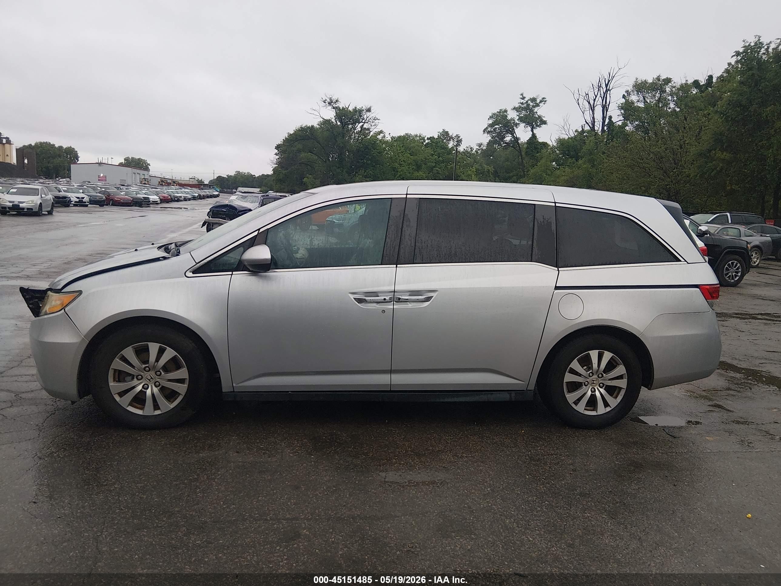 2015 Honda Odyssey Ex-l Silver vin: 5FNRL5H63FB113665