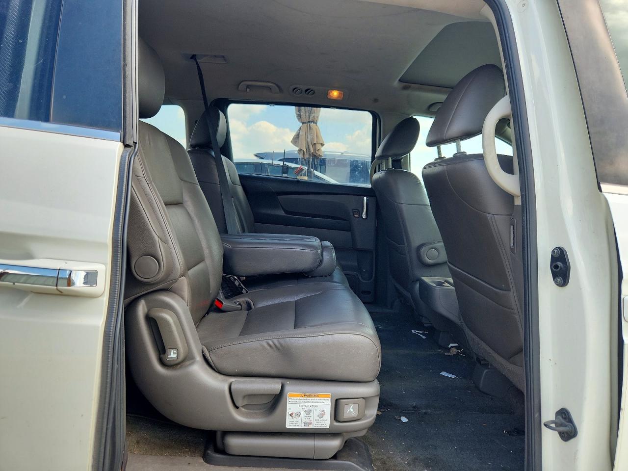 2015 Honda Odyssey Exl White vin: 5FNRL5H63FB124486
