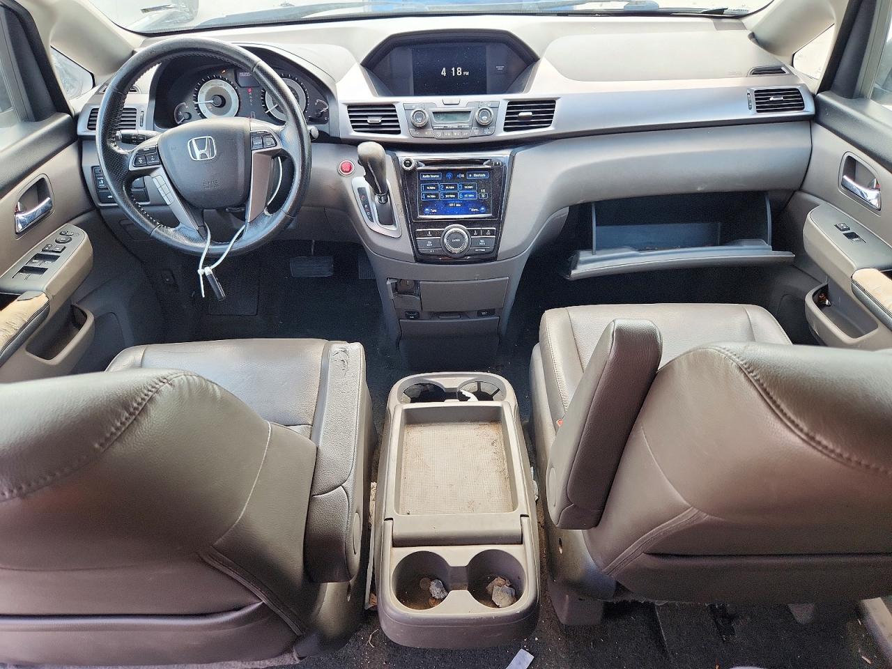 2015 Honda Odyssey Exl White vin: 5FNRL5H63FB124486