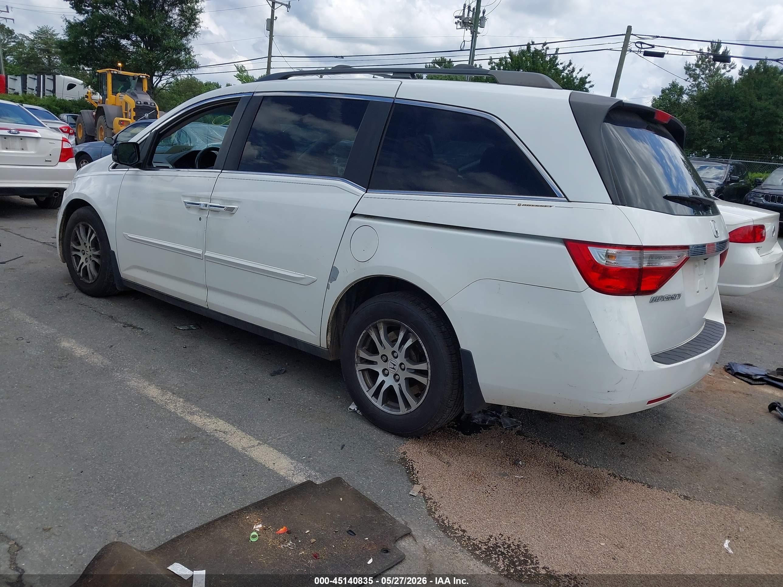2011 Honda Odyssey Ex-l White vin: 5FNRL5H64BB002505