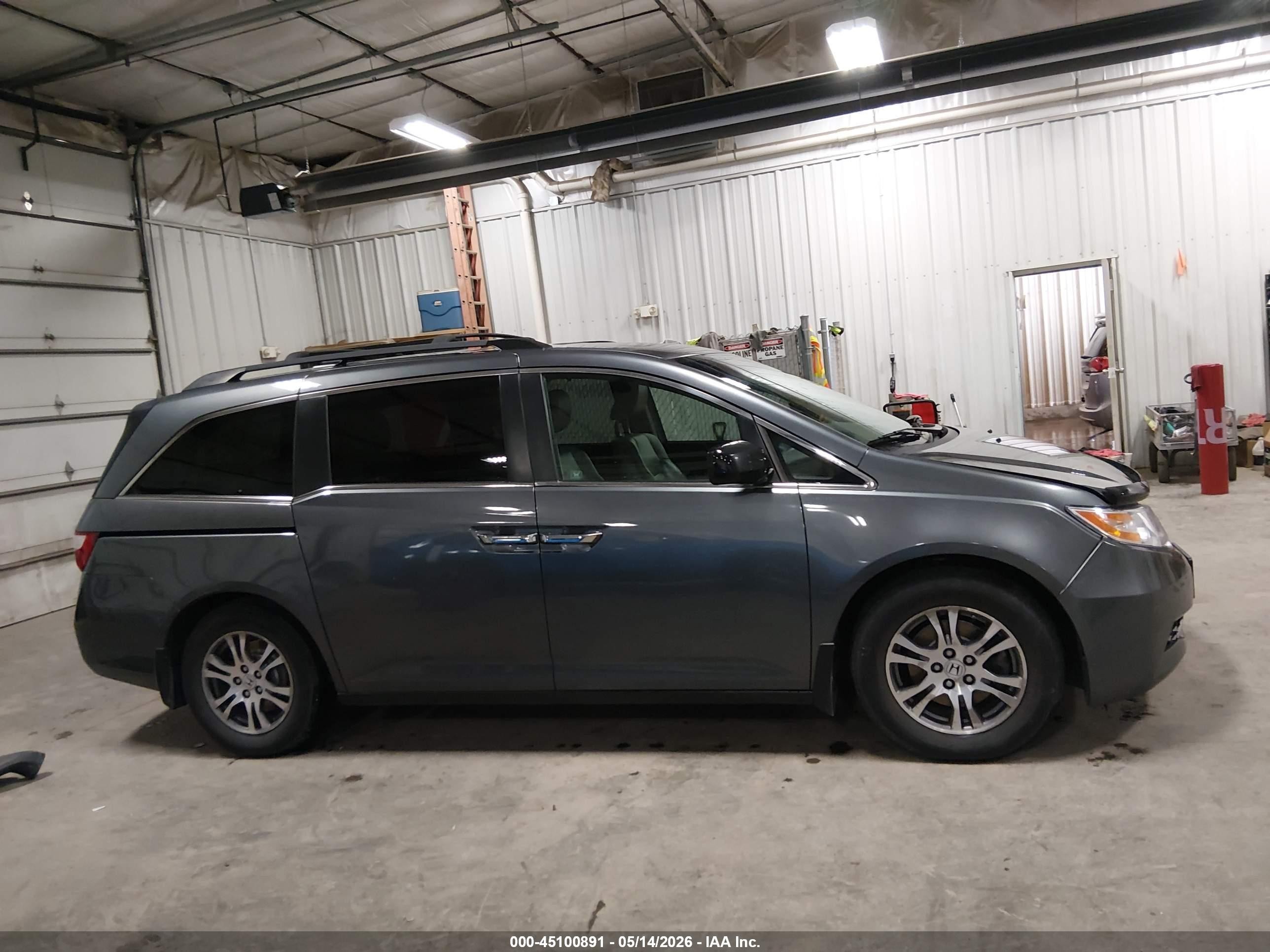 2011 Honda Odyssey Ex-l Gray vin: 5FNRL5H64BB010930