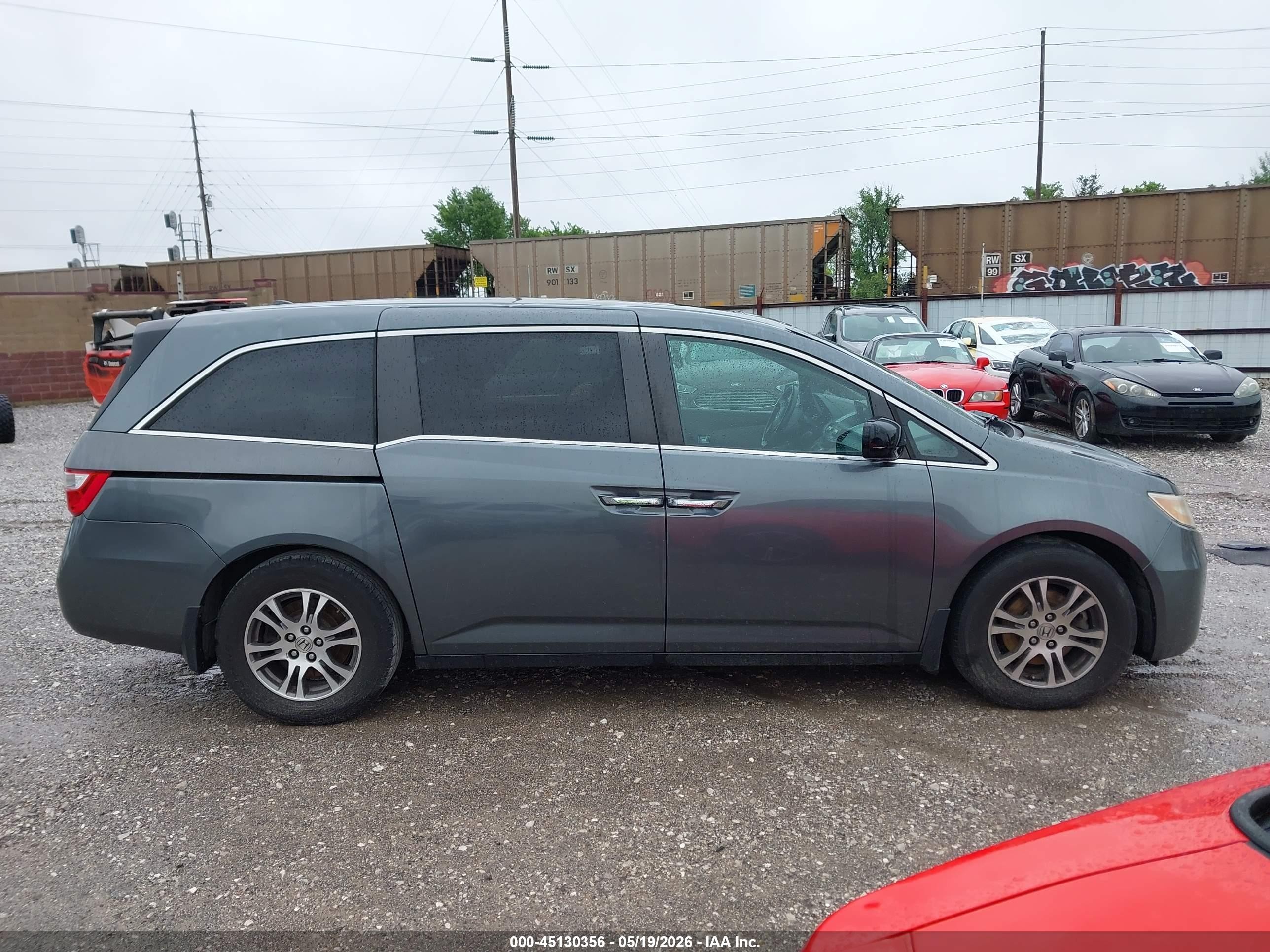 2011 Honda Odyssey Ex-l Серый vin: 5FNRL5H64BB029865