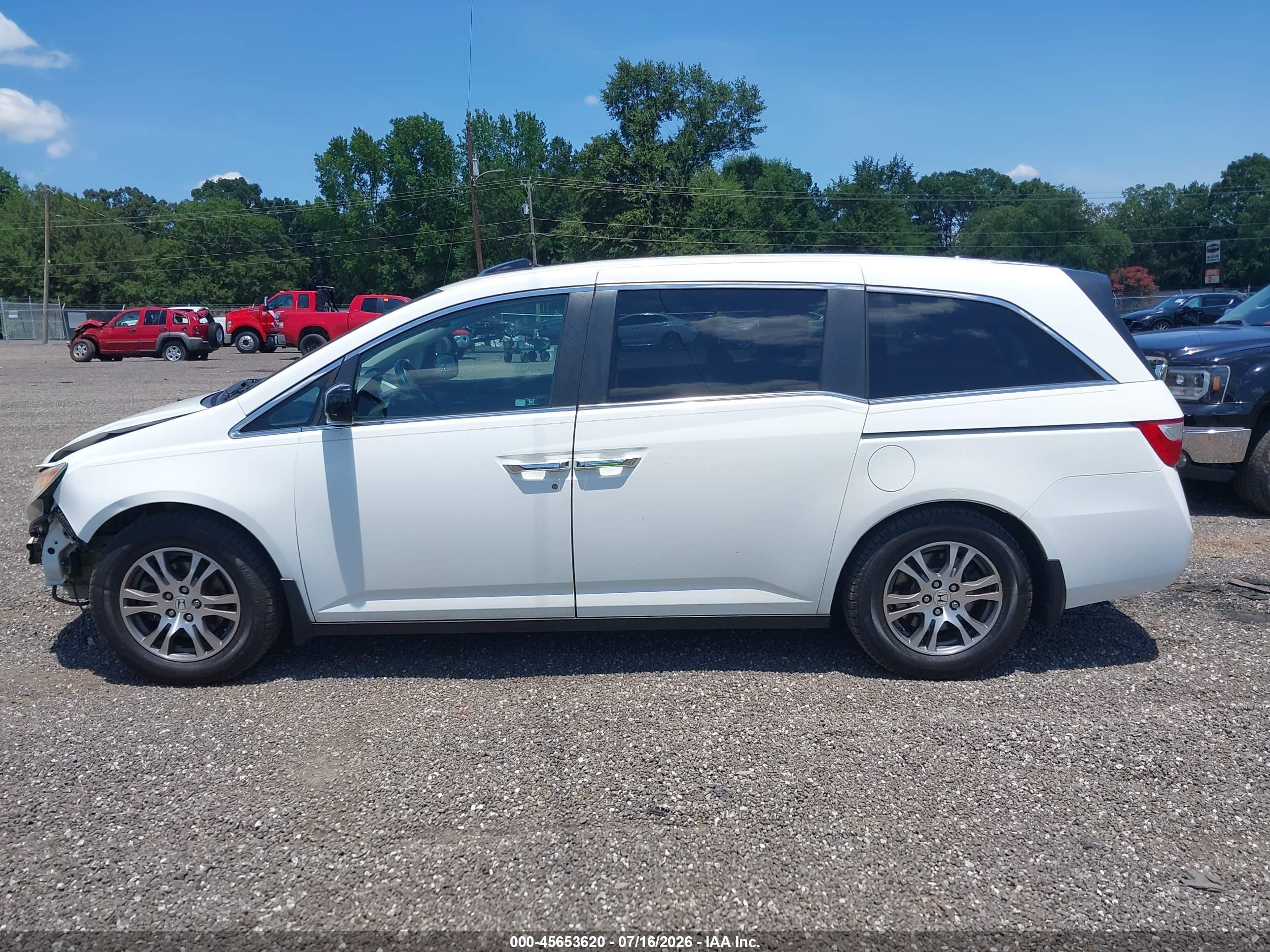 2011 Honda Odyssey Ex-l White vin: 5FNRL5H64BB039926