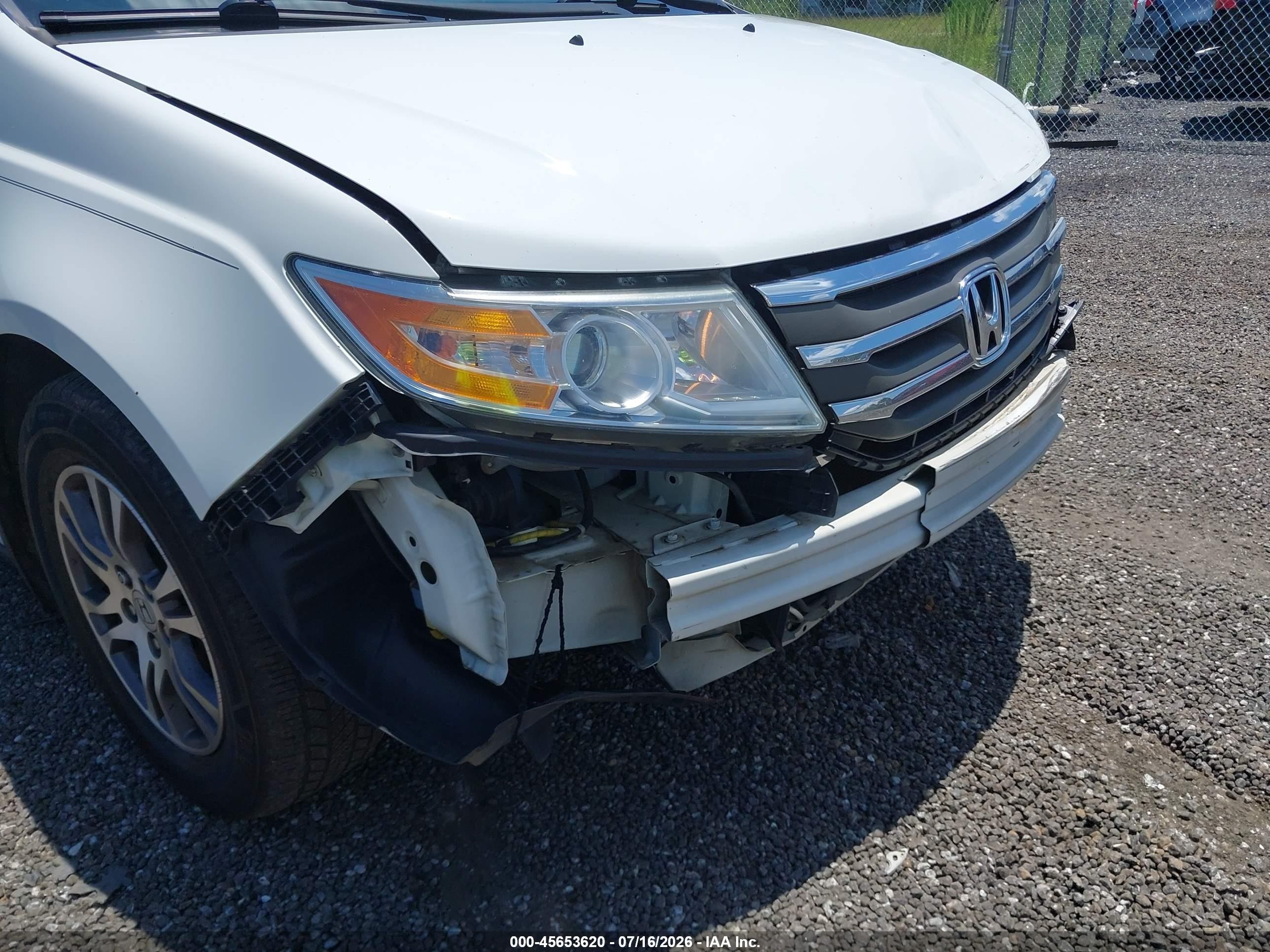 2011 Honda Odyssey Ex-l White vin: 5FNRL5H64BB039926