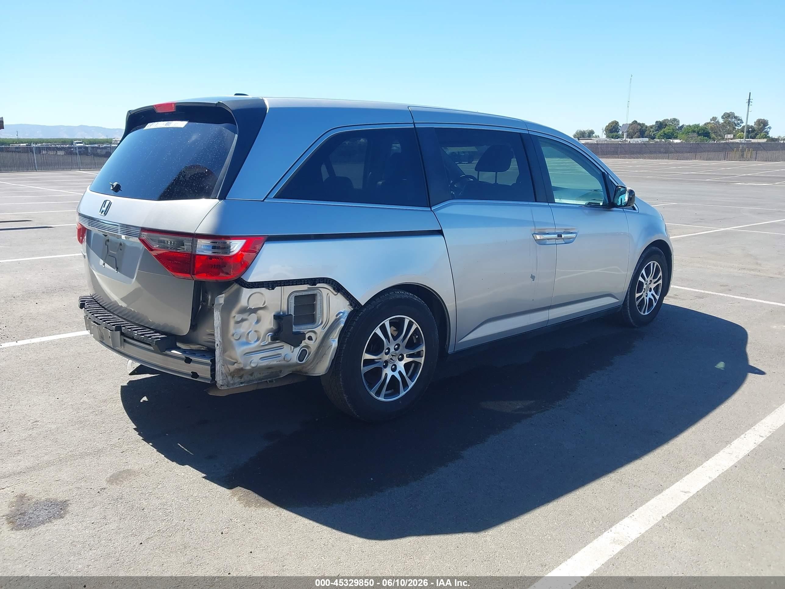 2011 Honda Odyssey Ex-l Silver vin: 5FNRL5H64BB056824