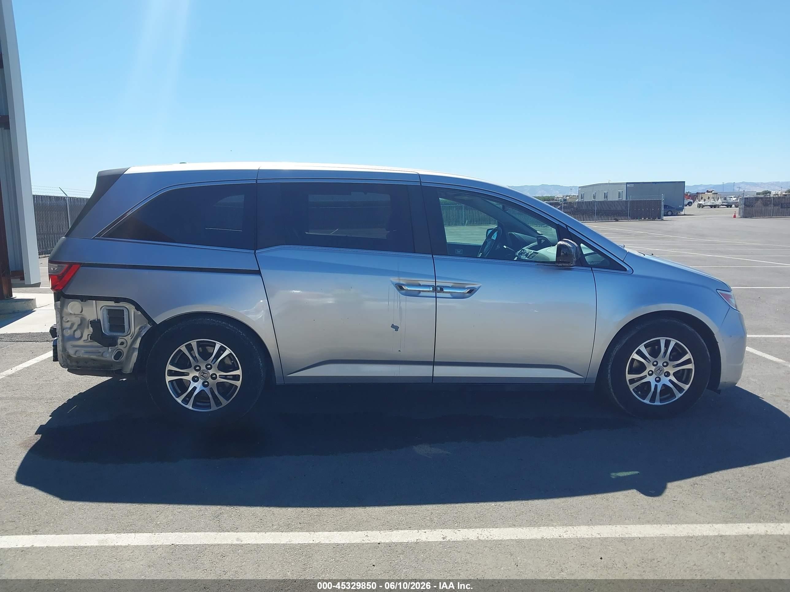 2011 Honda Odyssey Ex-l Silver vin: 5FNRL5H64BB056824