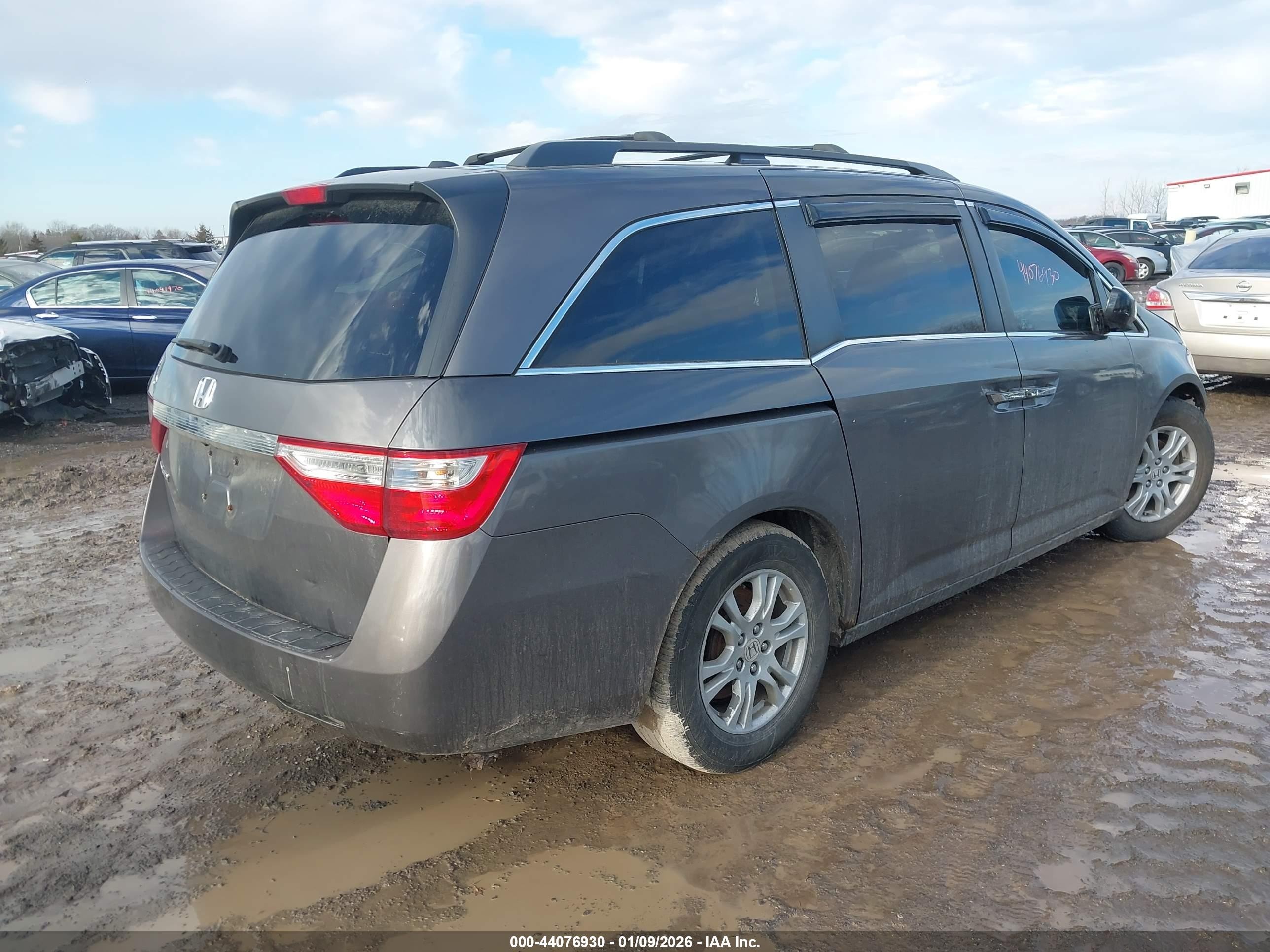 2011 Honda Odyssey Ex-l Серый vin: 5FNRL5H64BB063773