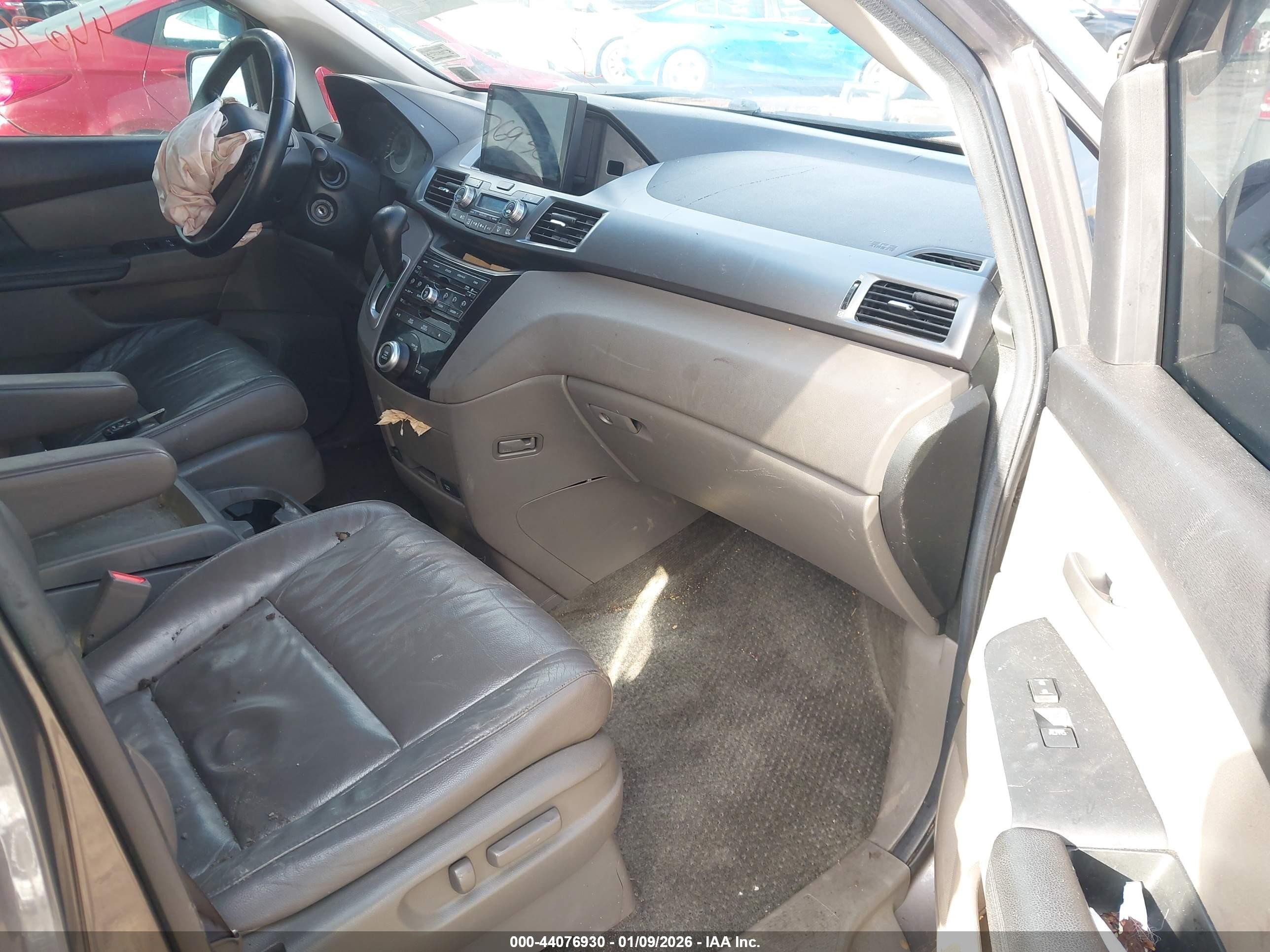 2011 Honda Odyssey Ex-l Серый vin: 5FNRL5H64BB063773
