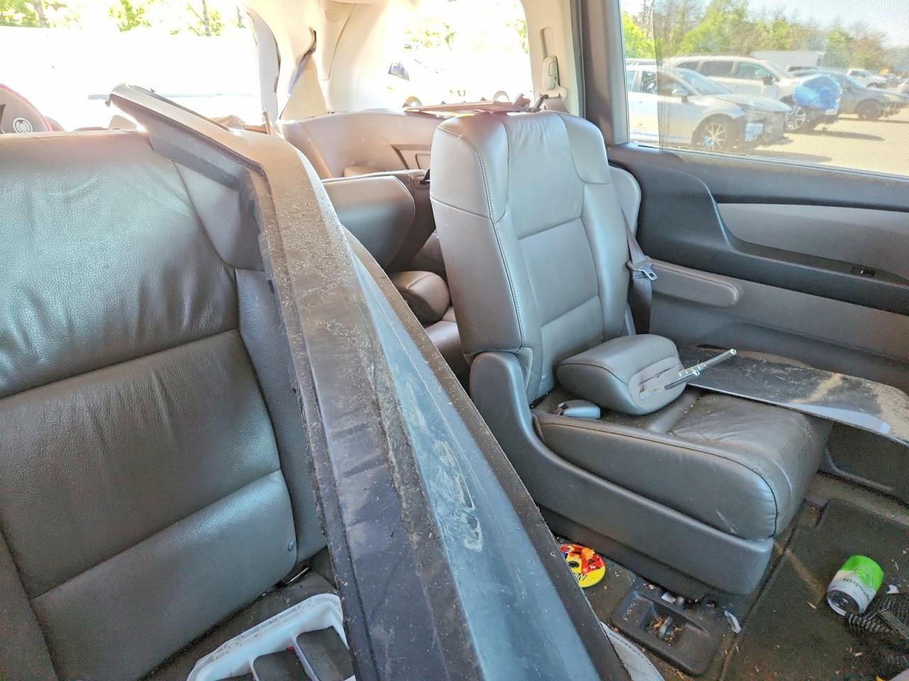 2011 Honda Odyssey Exl Brown vin: 5FNRL5H64BB067239