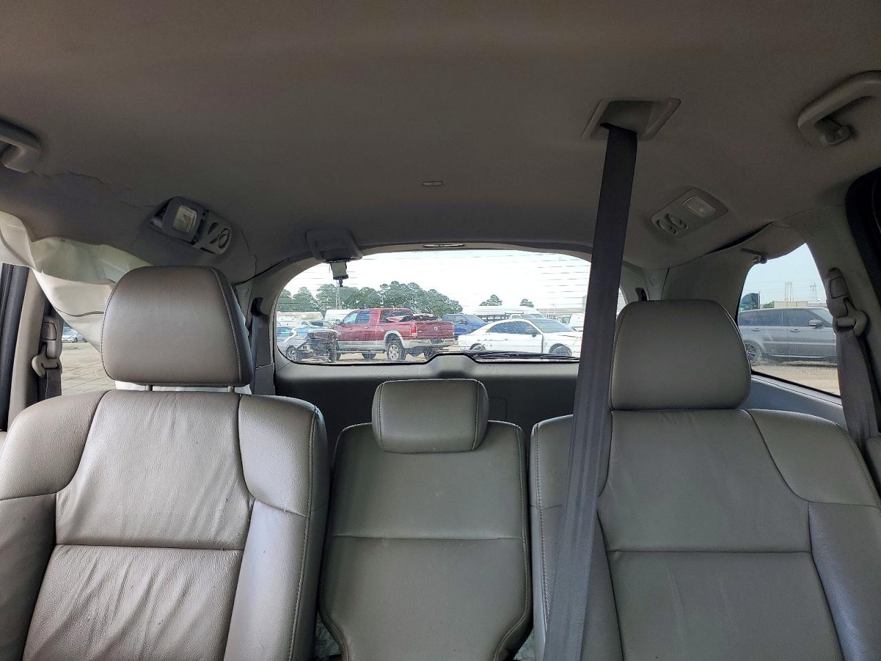 2011 Honda Odyssey Exl Silver vin: 5FNRL5H64BB073364