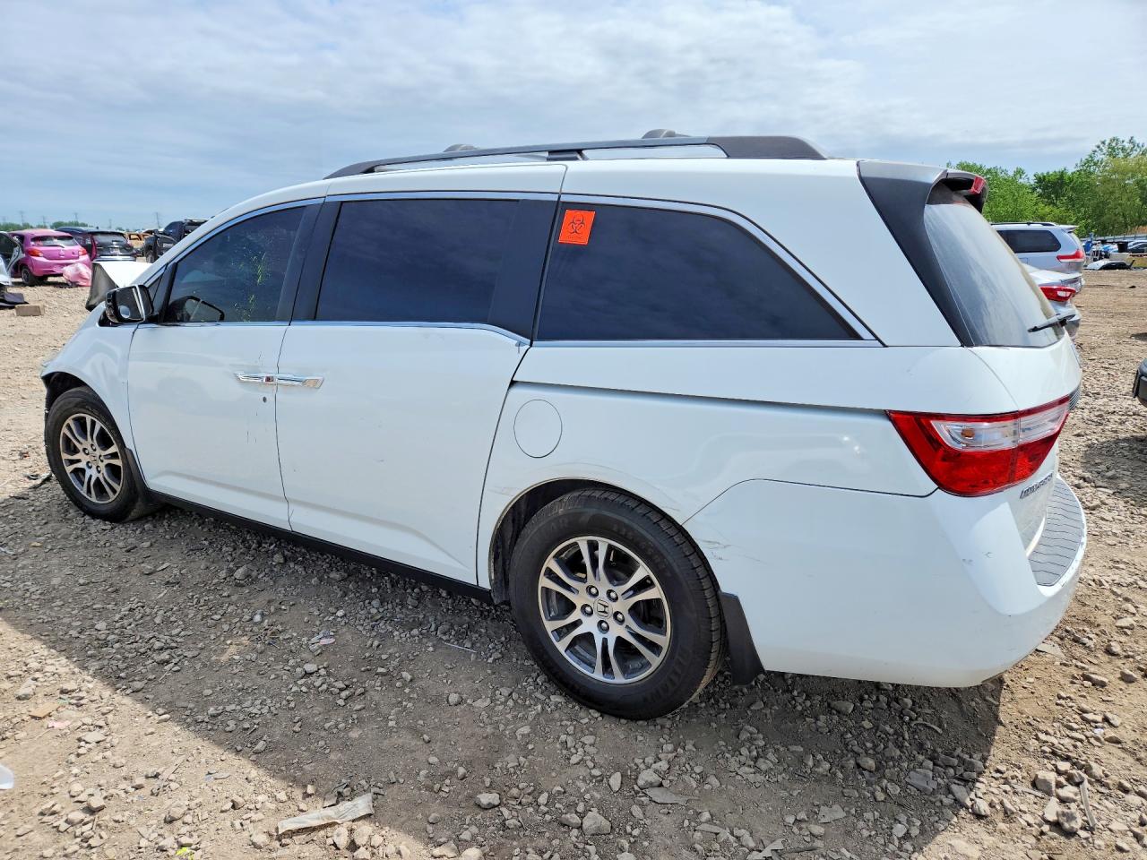 2011 Honda Odyssey Exl White vin: 5FNRL5H64BB080962