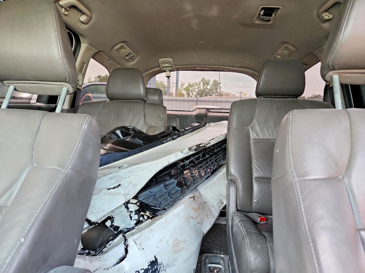 2011 Honda Odyssey Exl White vin: 5FNRL5H64BB080962