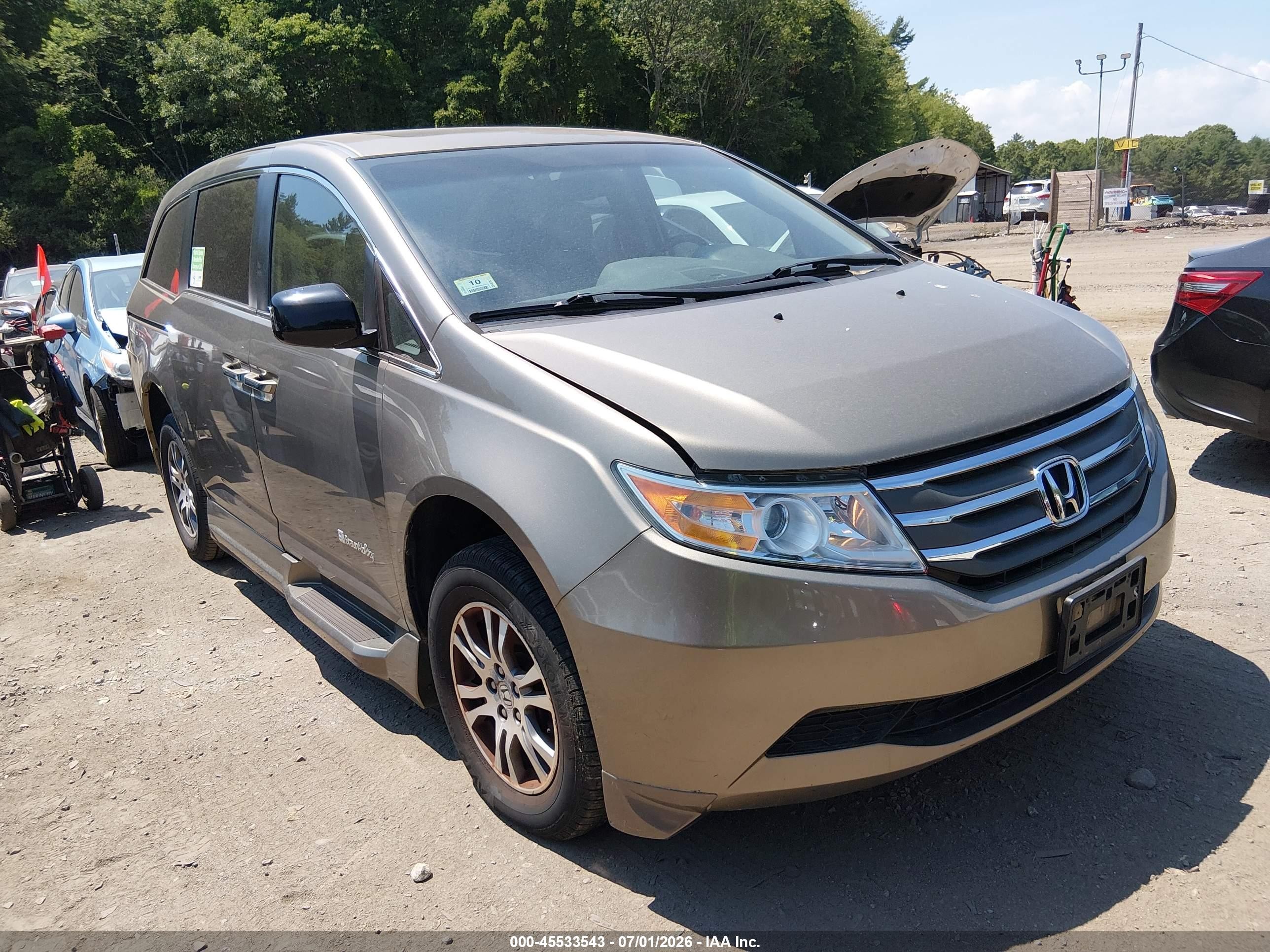 2011 Honda Odyssey Ex-l Brown vin: 5FNRL5H64BB102491