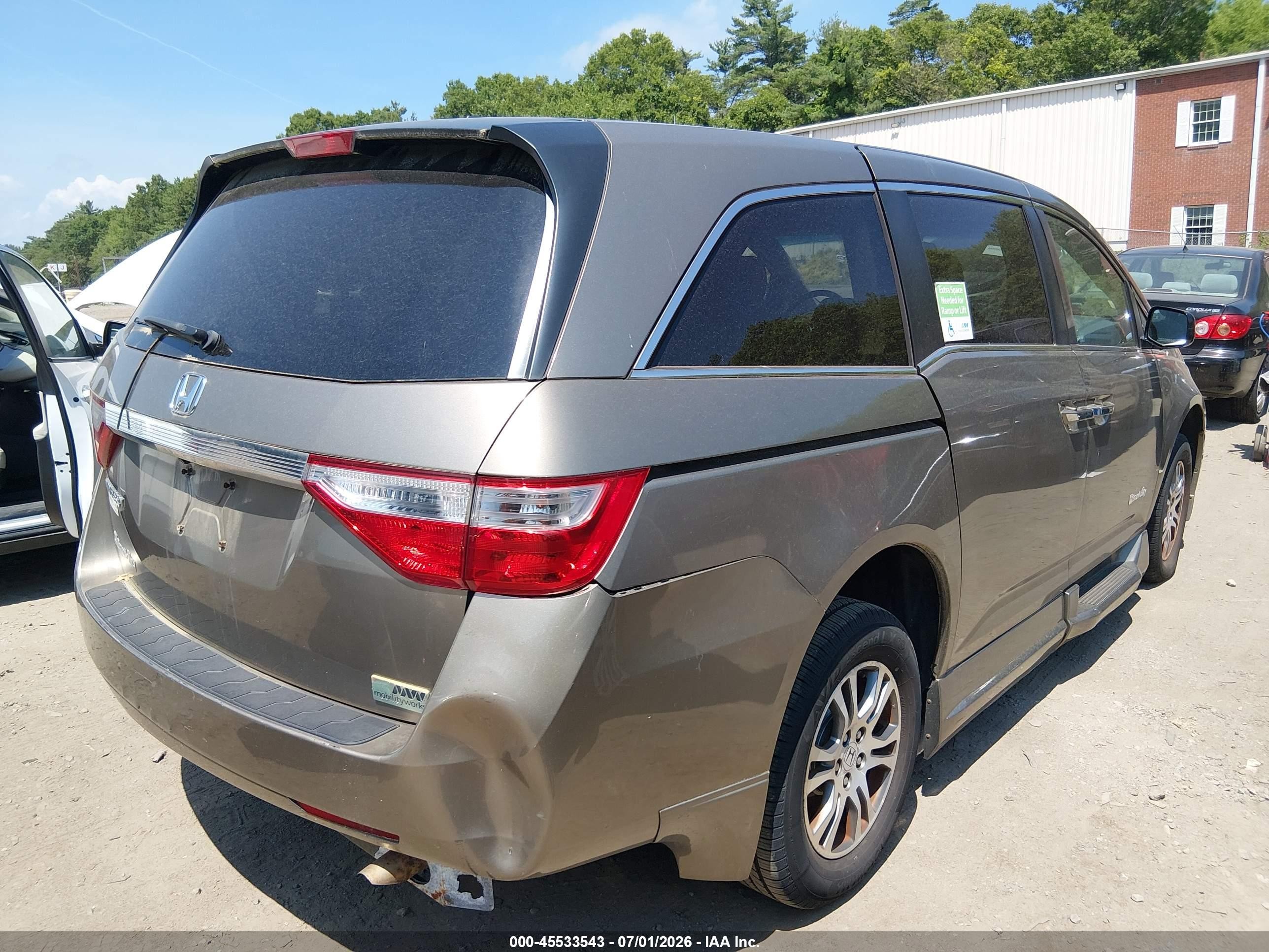 2011 Honda Odyssey Ex-l Brown vin: 5FNRL5H64BB102491