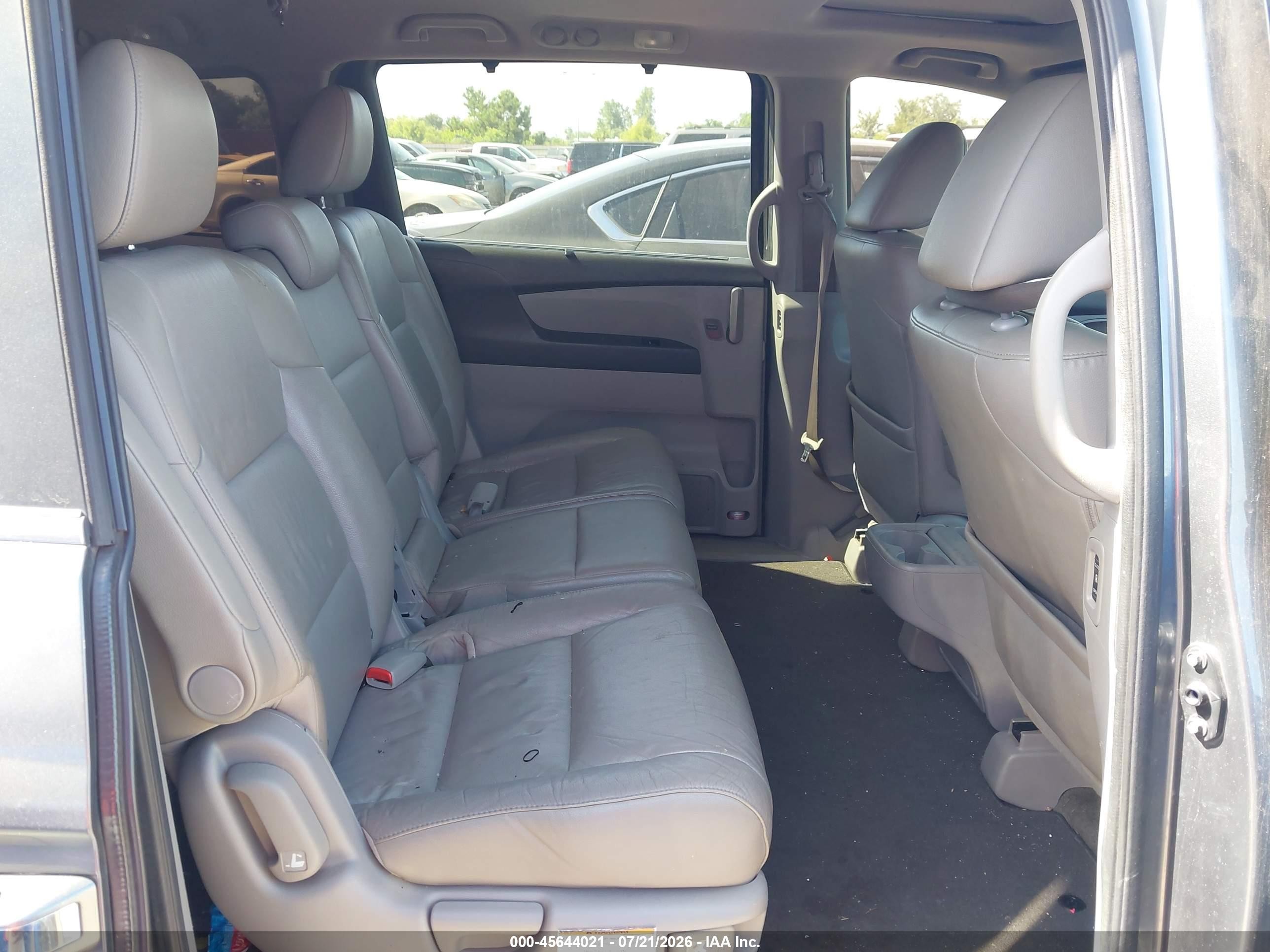 2011 Honda Odyssey Ex-l Gray vin: 5FNRL5H64BB102572
