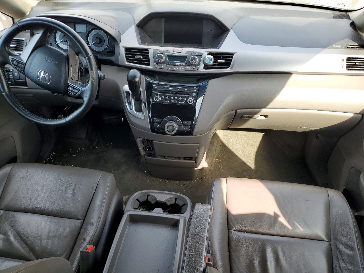 2012 Honda Odyssey Exl White vin: 5FNRL5H64CB001775