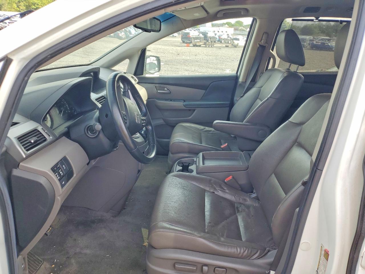 2012 Honda Odyssey Exl White vin: 5FNRL5H64CB001775