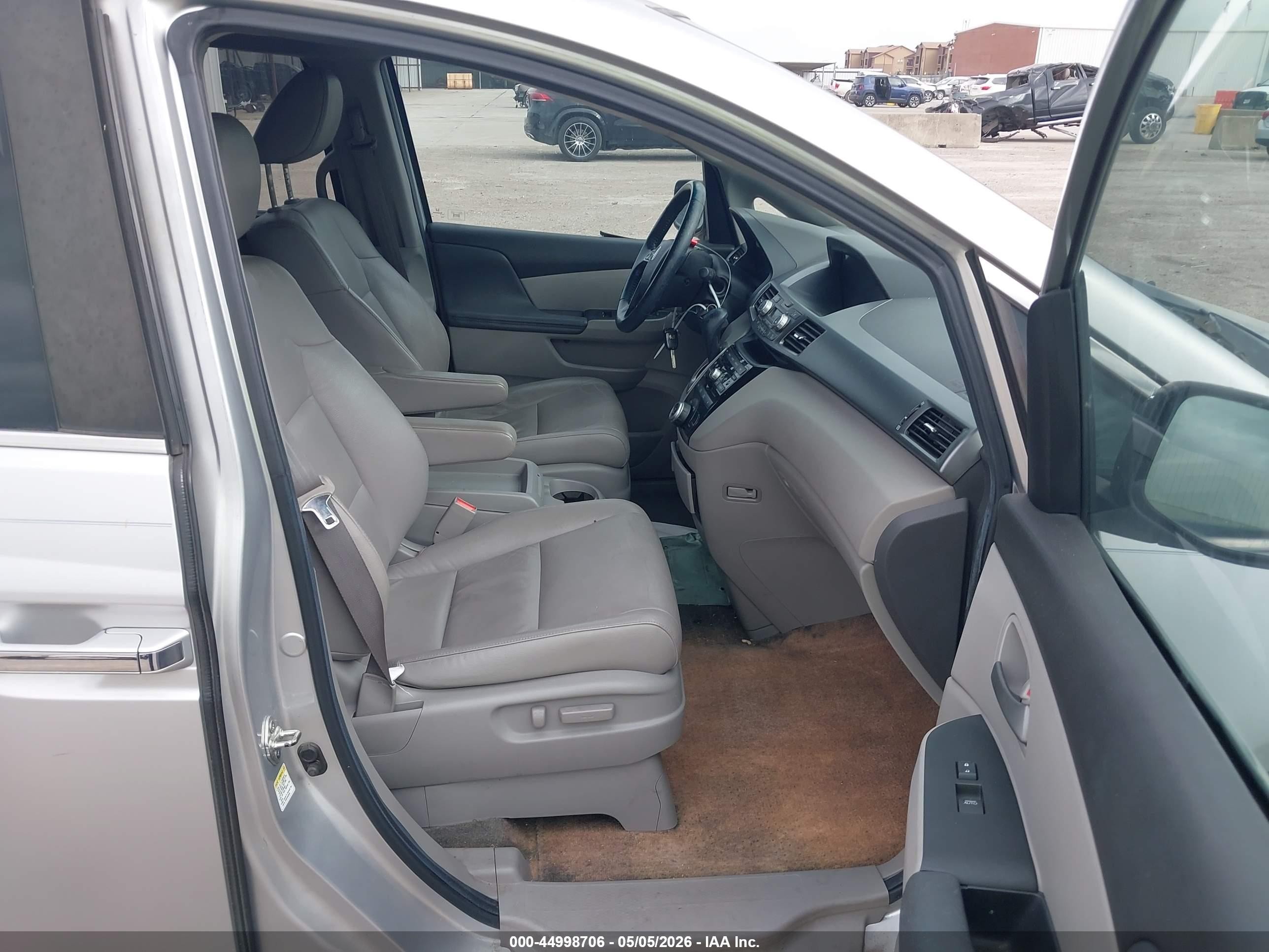 2012 Honda Odyssey Ex-l Silver vin: 5FNRL5H64CB007401