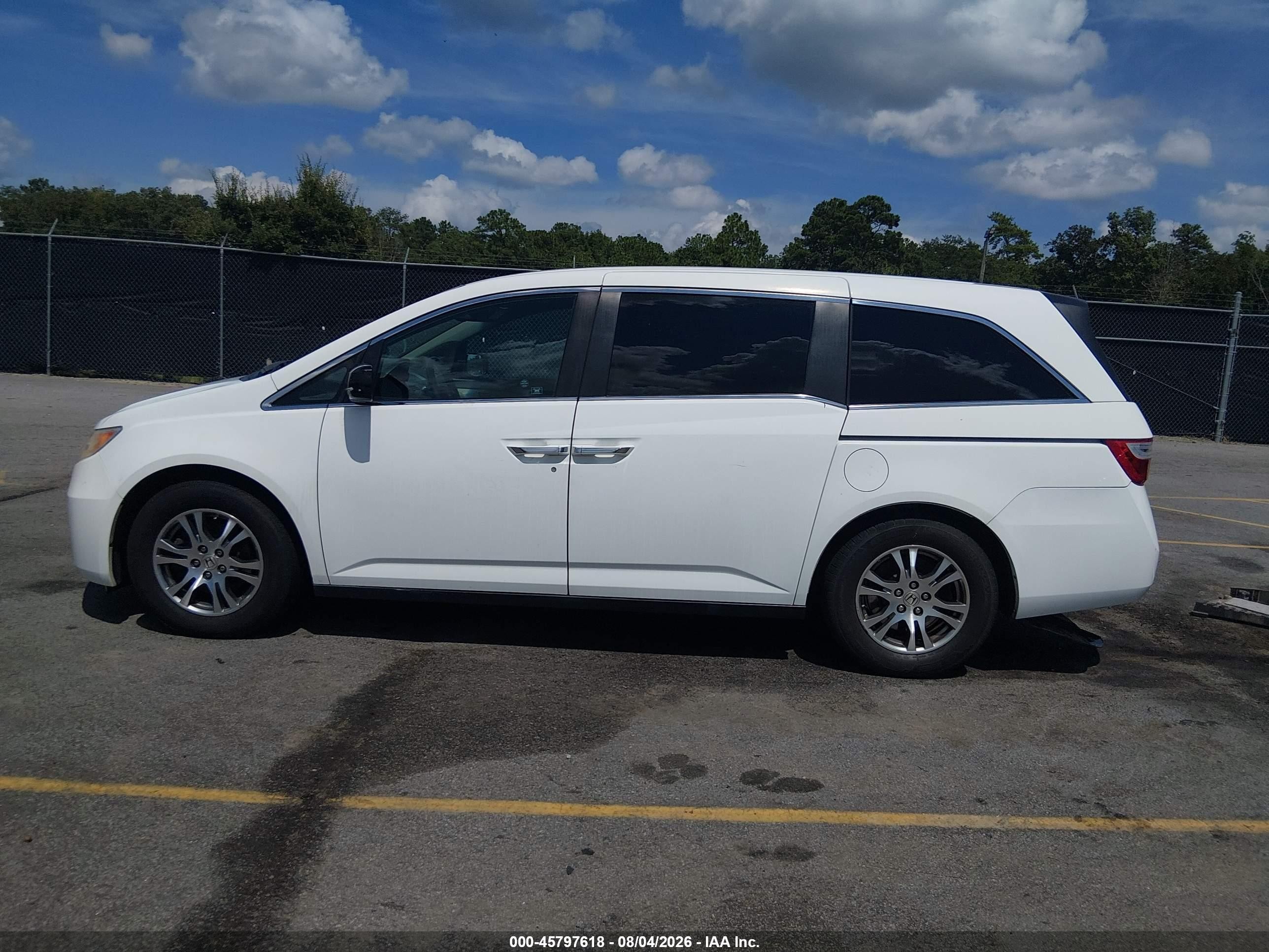 2012 Honda Odyssey Ex-l White vin: 5FNRL5H64CB029964