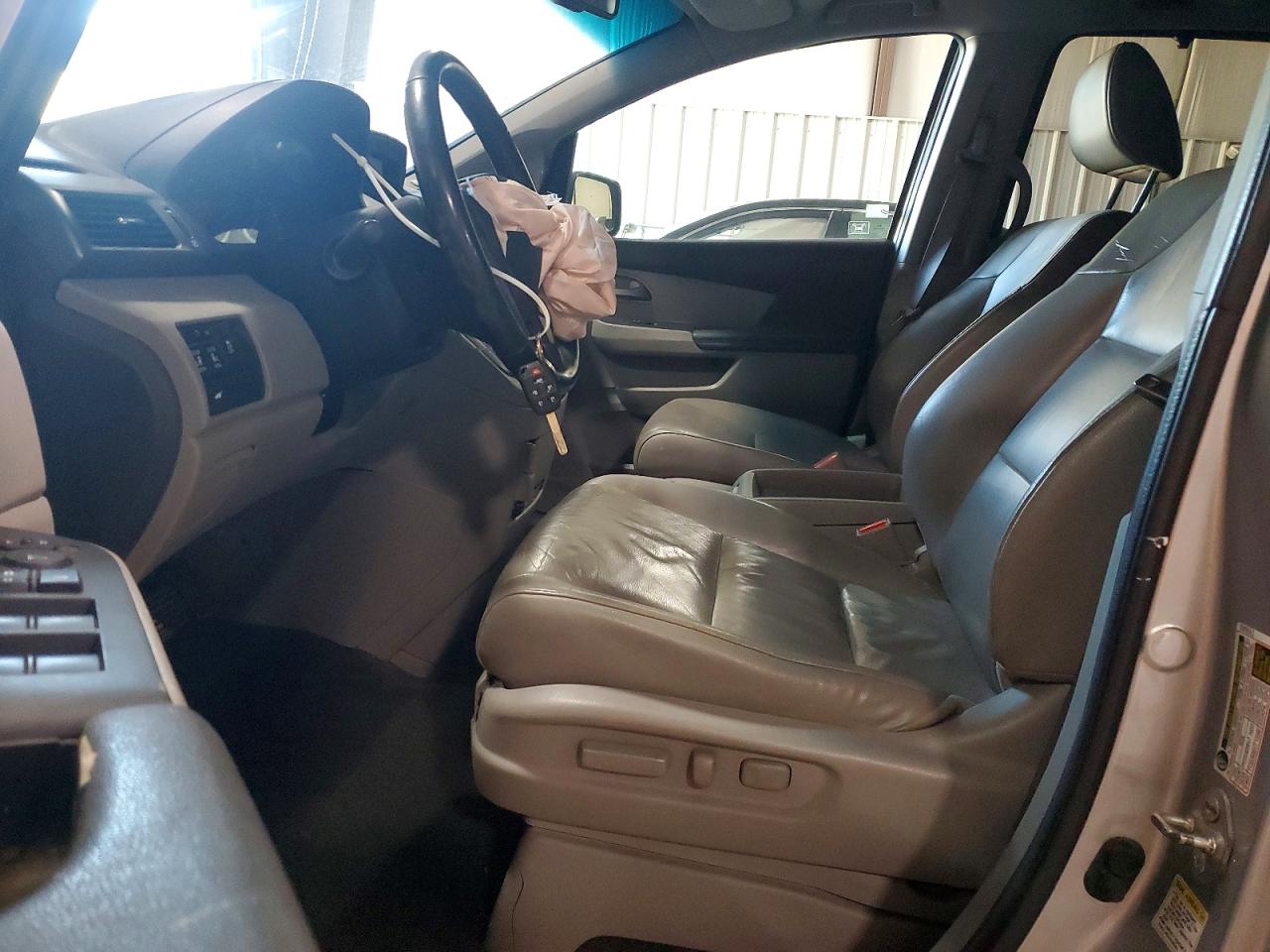 2012 Honda Odyssey Exl Silver vin: 5FNRL5H64CB031553