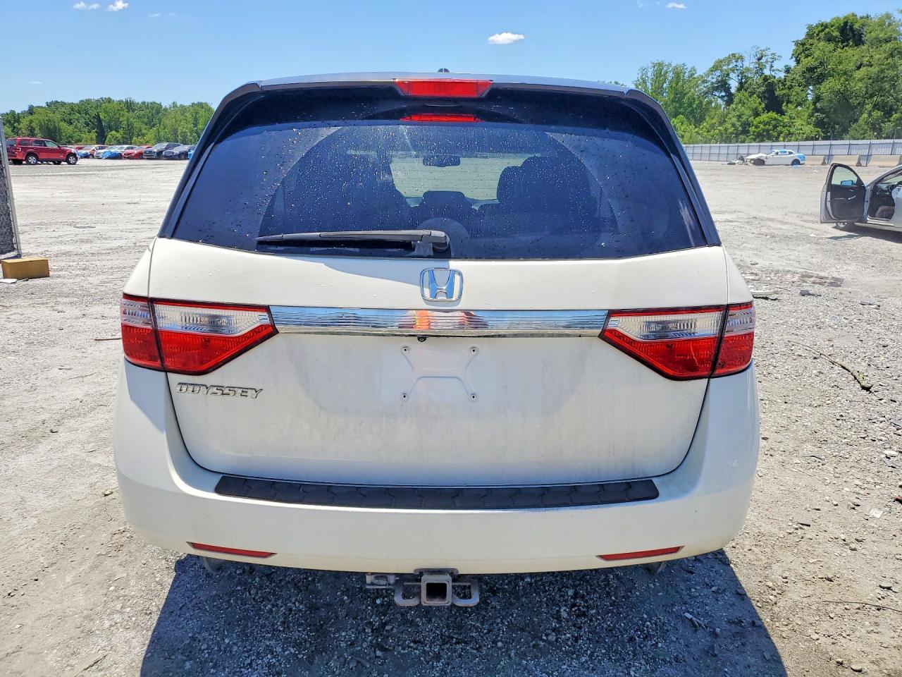 2012 Honda Odyssey Exl White vin: 5FNRL5H64CB042259