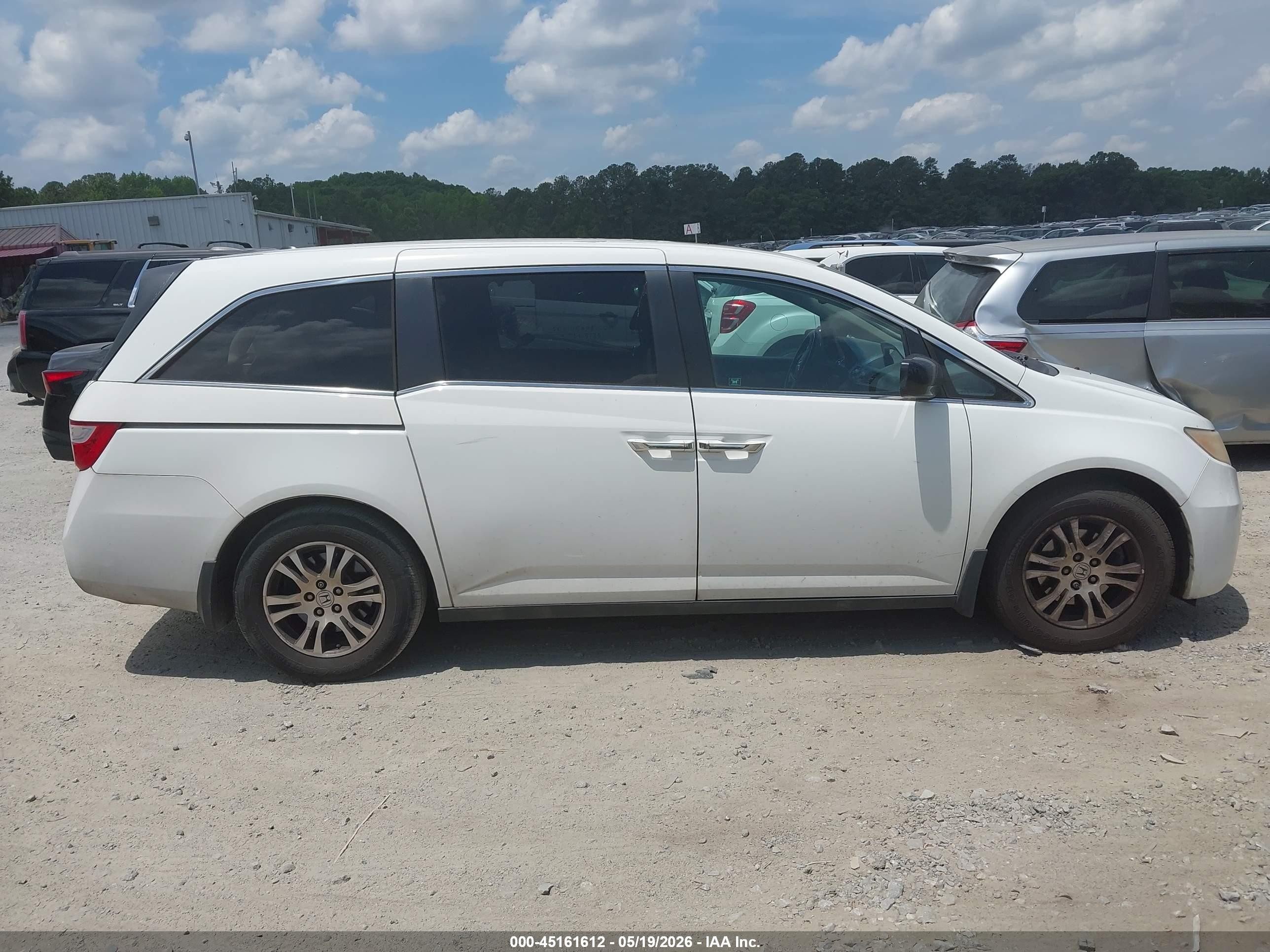 2012 Honda Odyssey Ex-l White vin: 5FNRL5H64CB047171