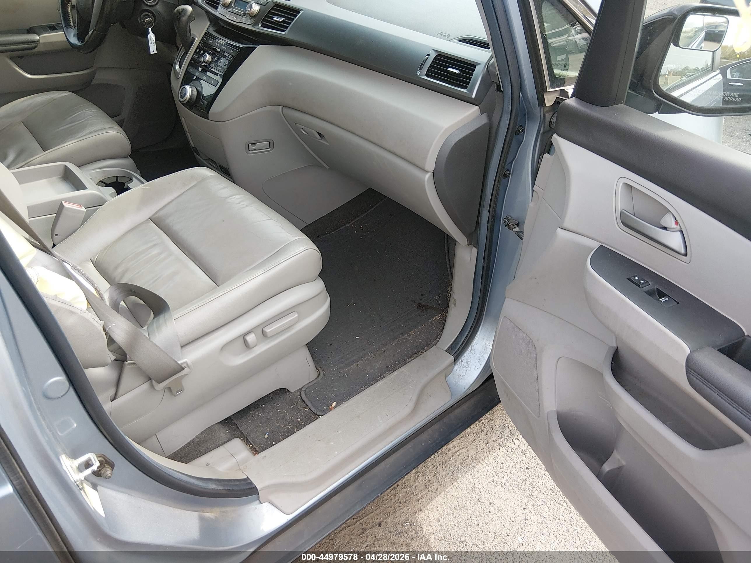 2012 Honda Odyssey Ex-l Blue vin: 5FNRL5H64CB047266