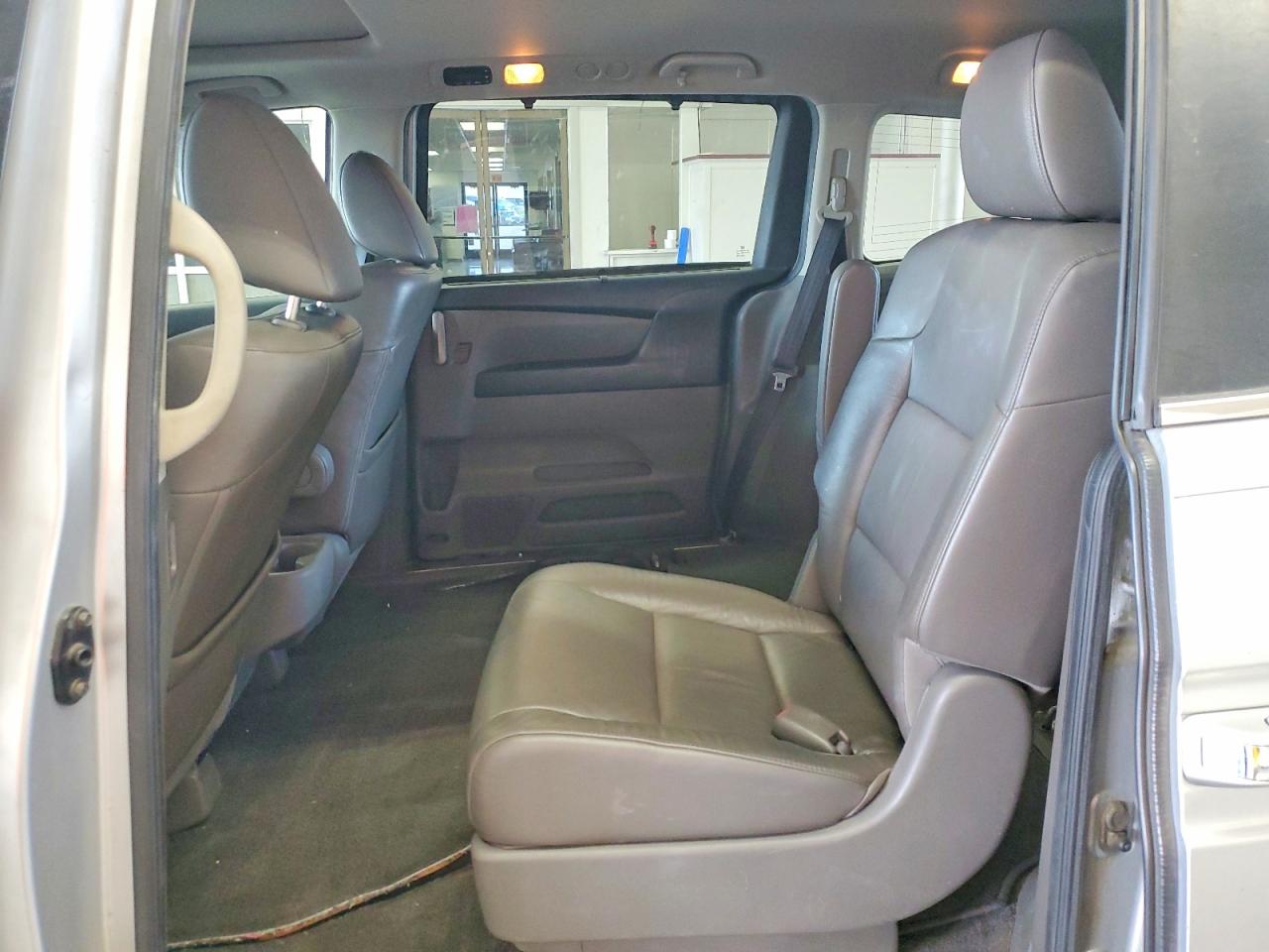 2012 Honda Odyssey Exl Silver vin: 5FNRL5H64CB048580