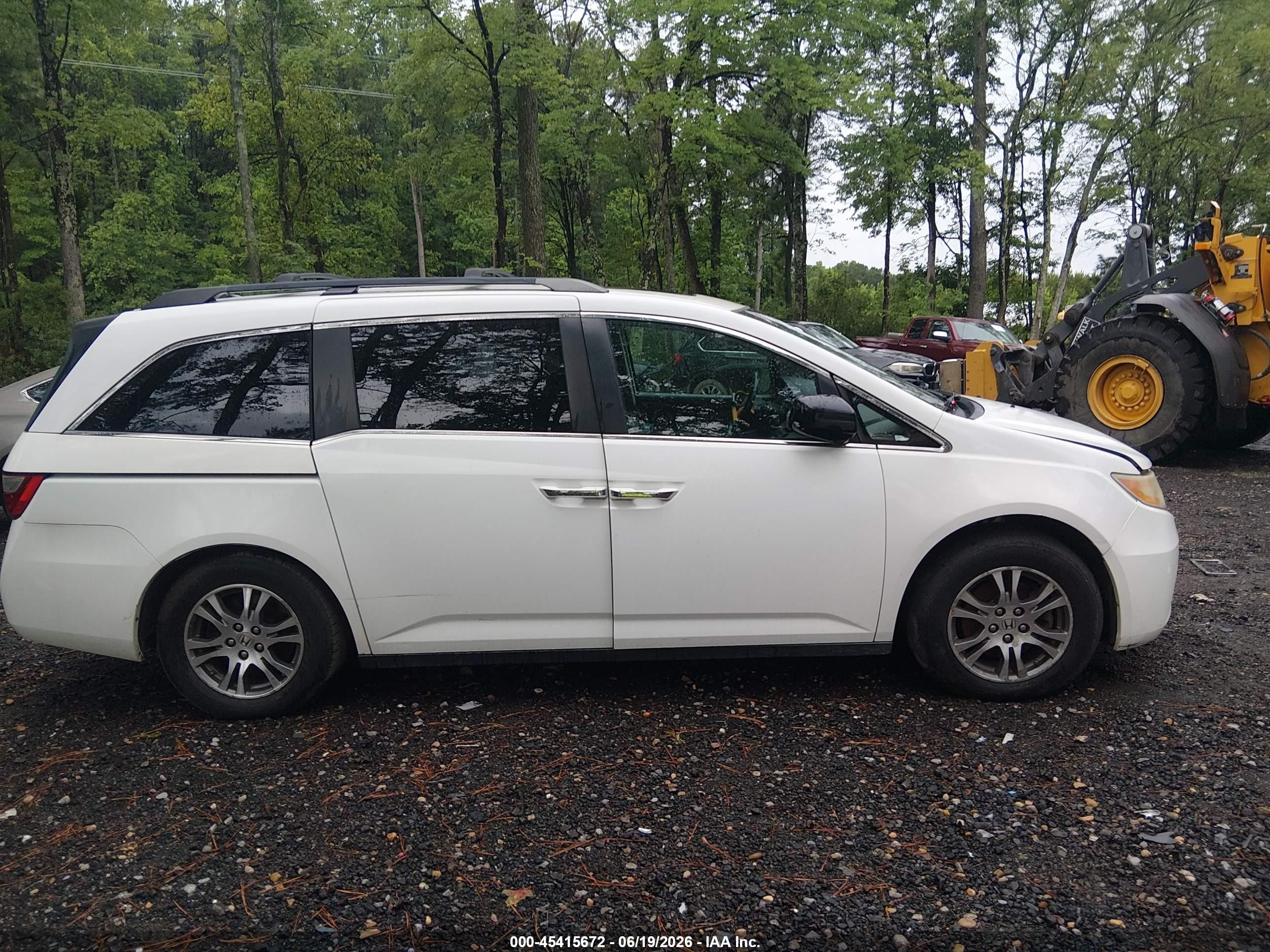 2012 Honda Odyssey Ex-l White vin: 5FNRL5H64CB049826