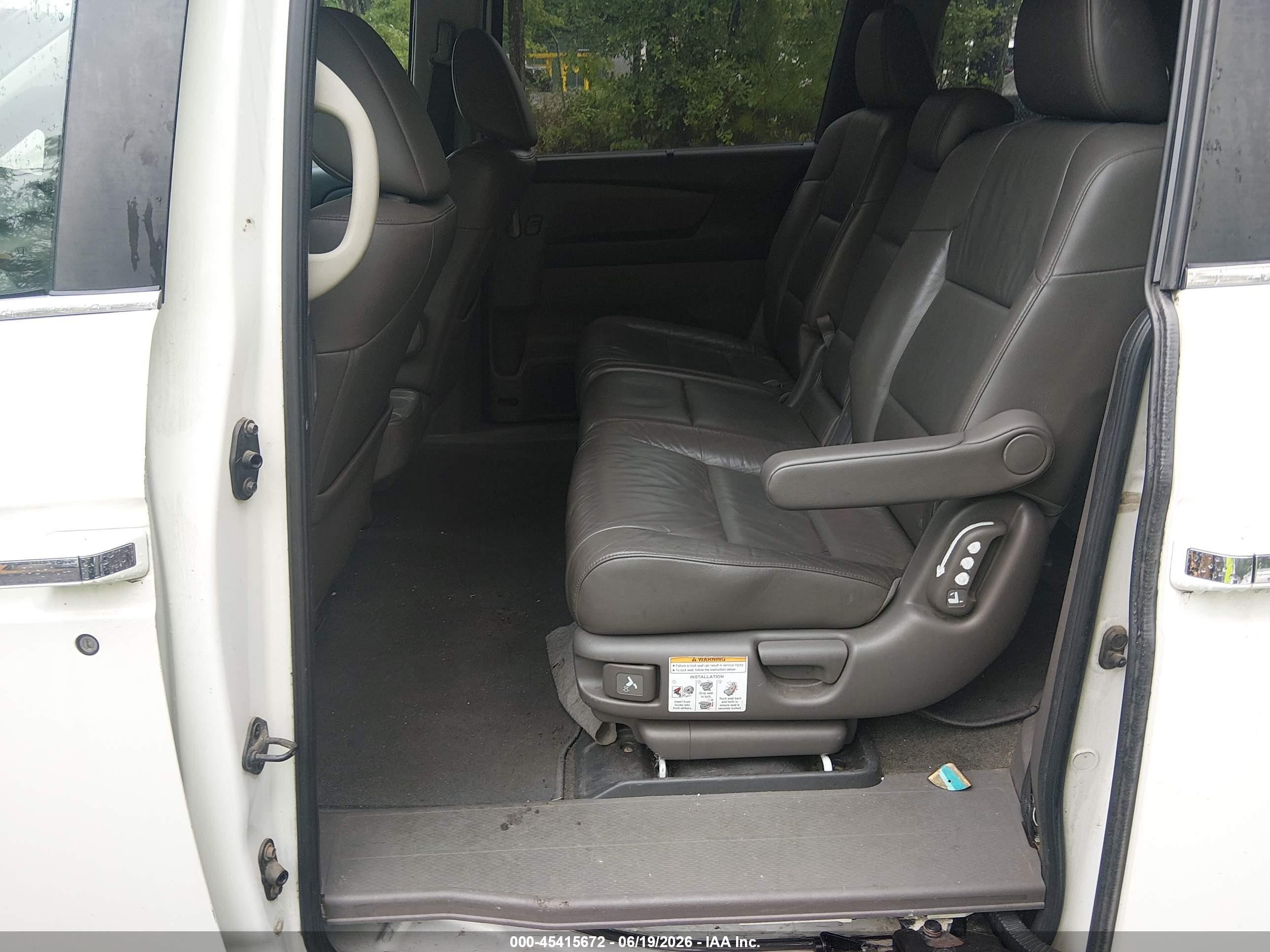 2012 Honda Odyssey Ex-l White vin: 5FNRL5H64CB049826