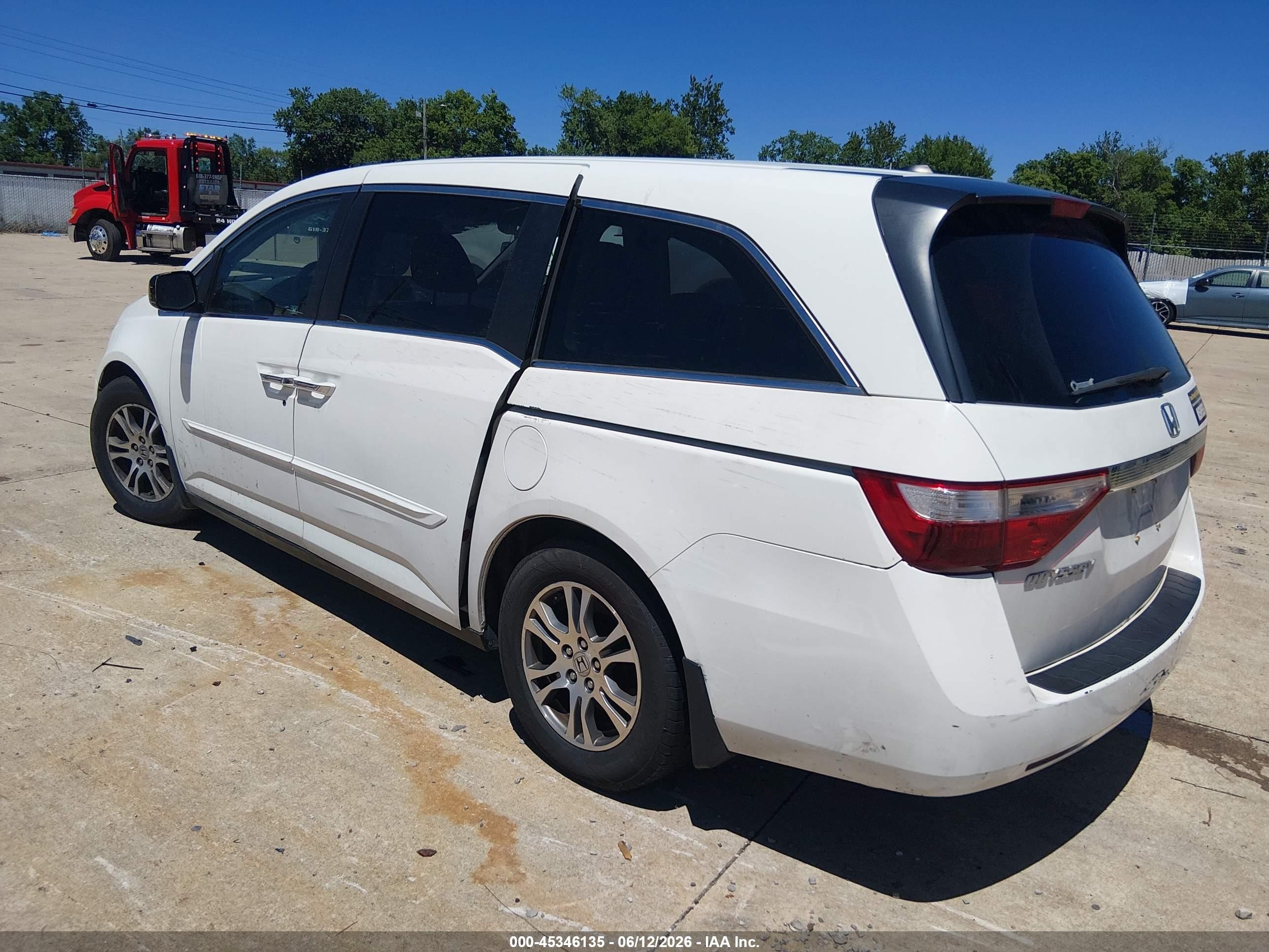 2012 Honda Odyssey Ex-l White vin: 5FNRL5H64CB058008
