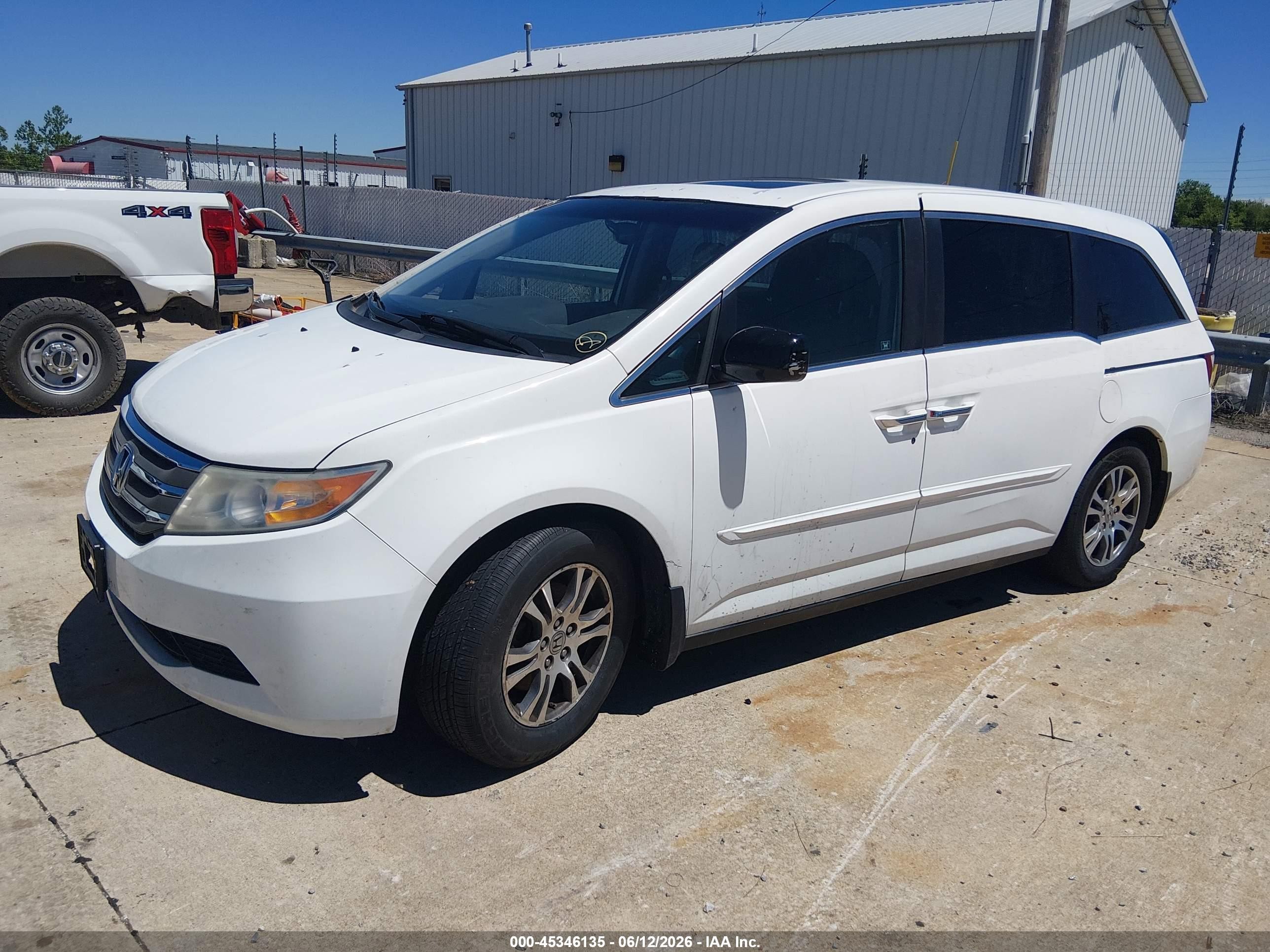 2012 Honda Odyssey Ex-l White vin: 5FNRL5H64CB058008