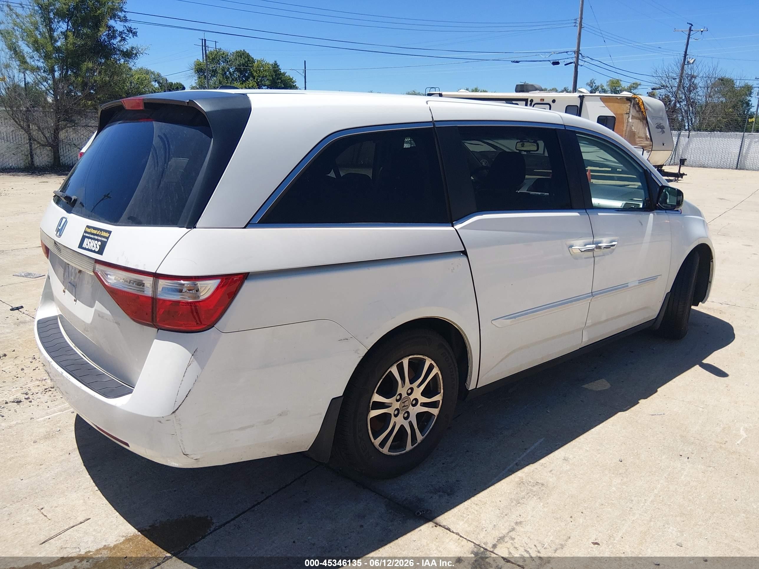 2012 Honda Odyssey Ex-l White vin: 5FNRL5H64CB058008