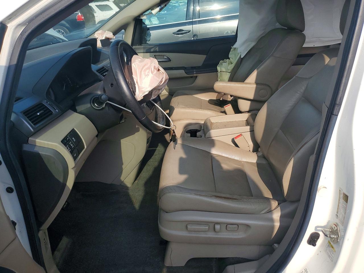 2012 Honda Odyssey Exl White vin: 5FNRL5H64CB078808