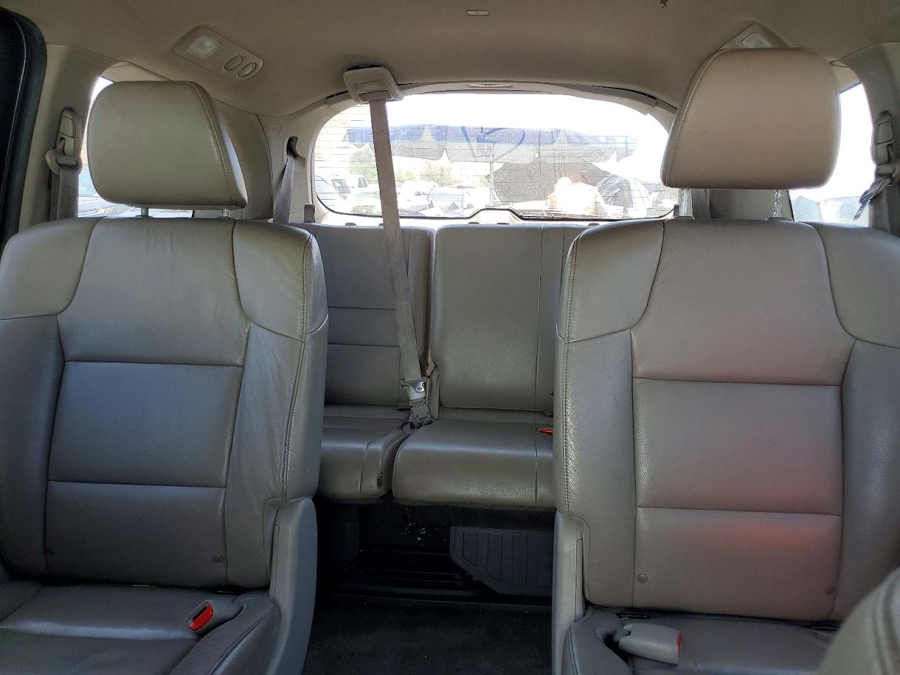2012 Honda Odyssey Exl White vin: 5FNRL5H64CB083720