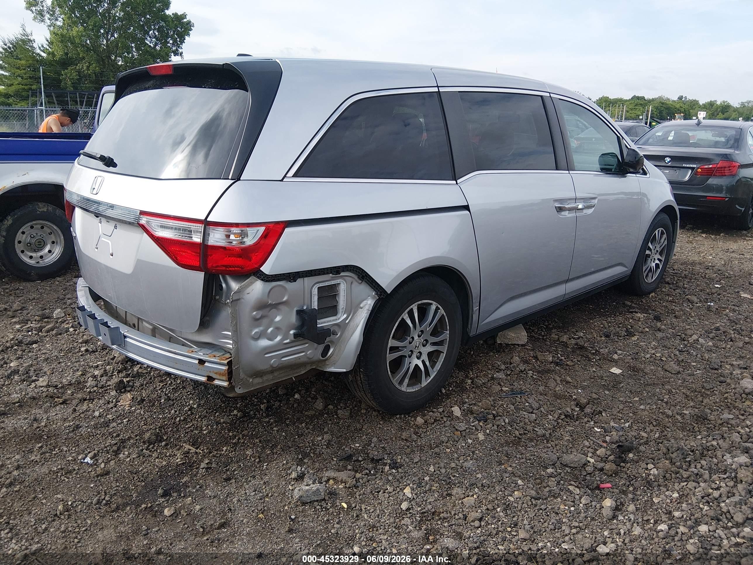 2012 Honda Odyssey Ex-l Silver vin: 5FNRL5H64CB093101